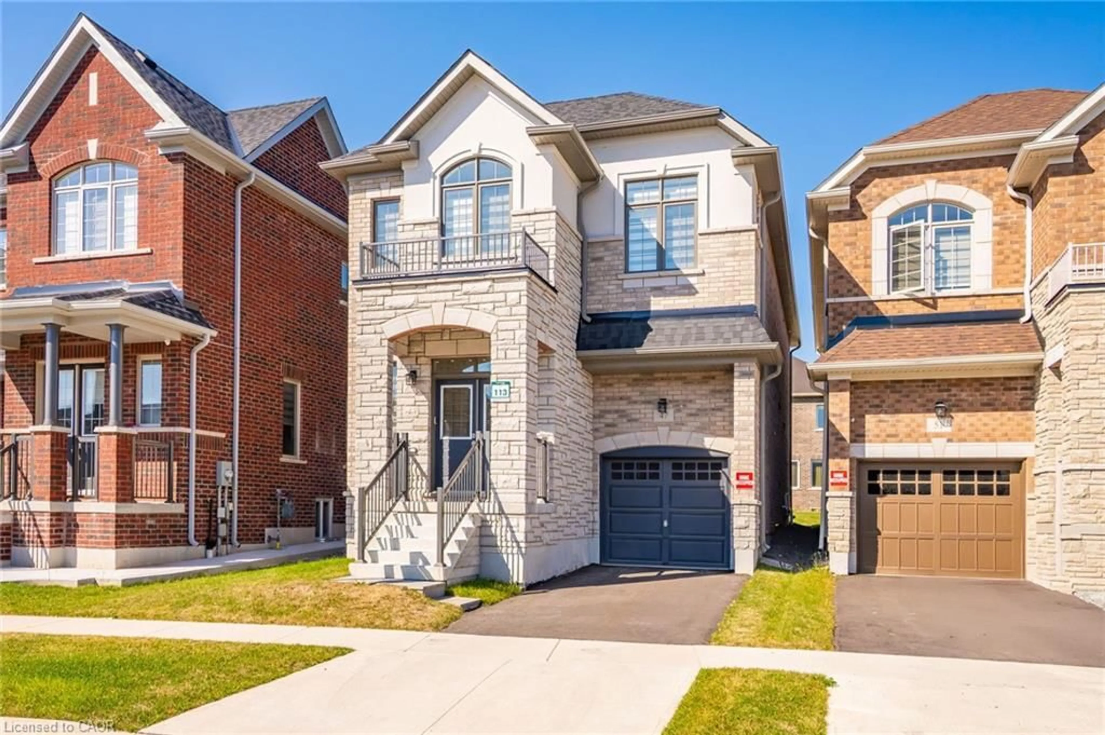 Home with brick exterior material, street for 47 Bloomfield Cres, Cambridge Ontario N1T 0G2