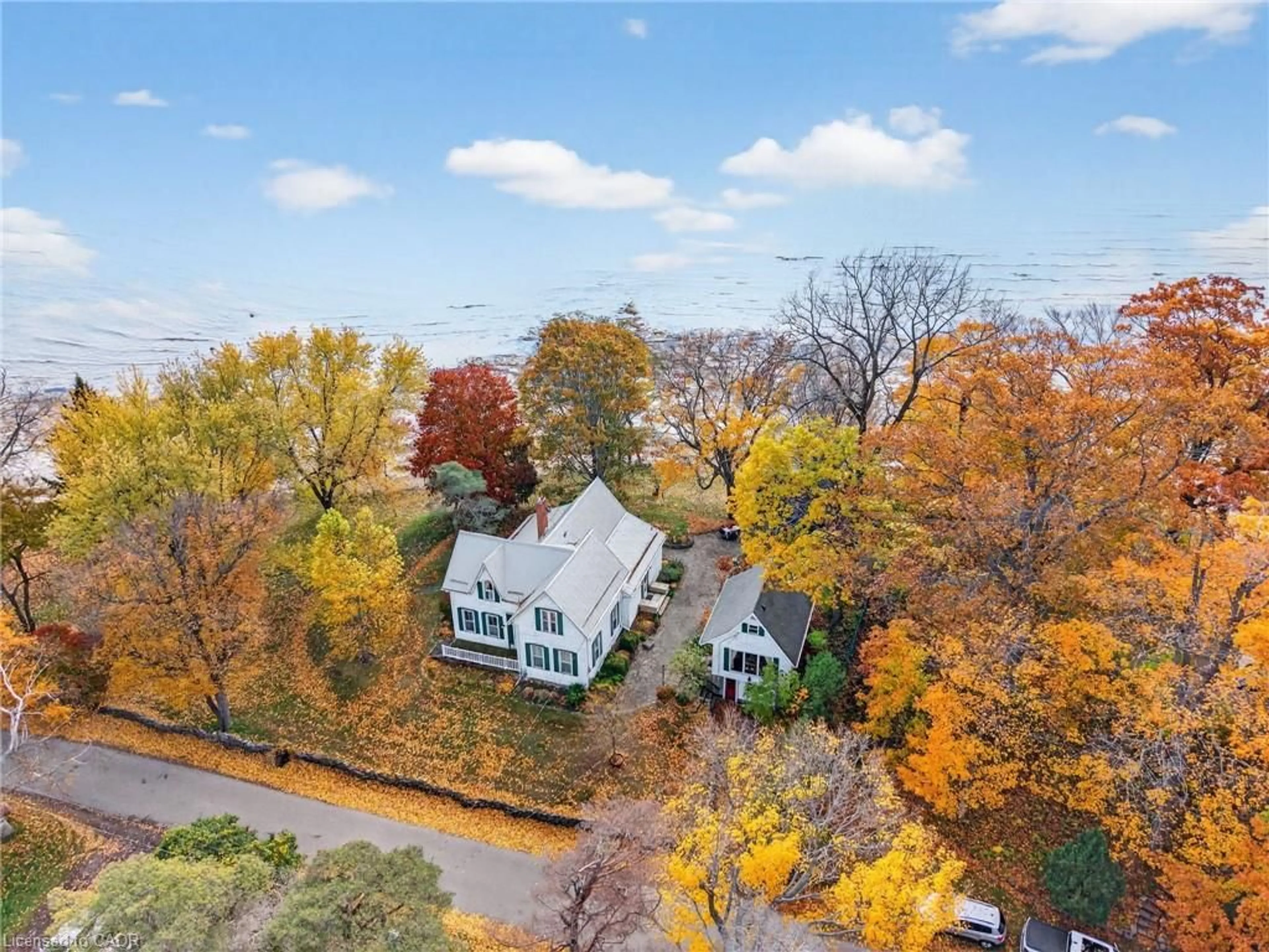 A pic from outside/outdoor area/front of a property/back of a property/a pic from drone, water/lake/river/ocean view for 685 Sandy Bay Rd, Dunnville Ontario N1A 2W6