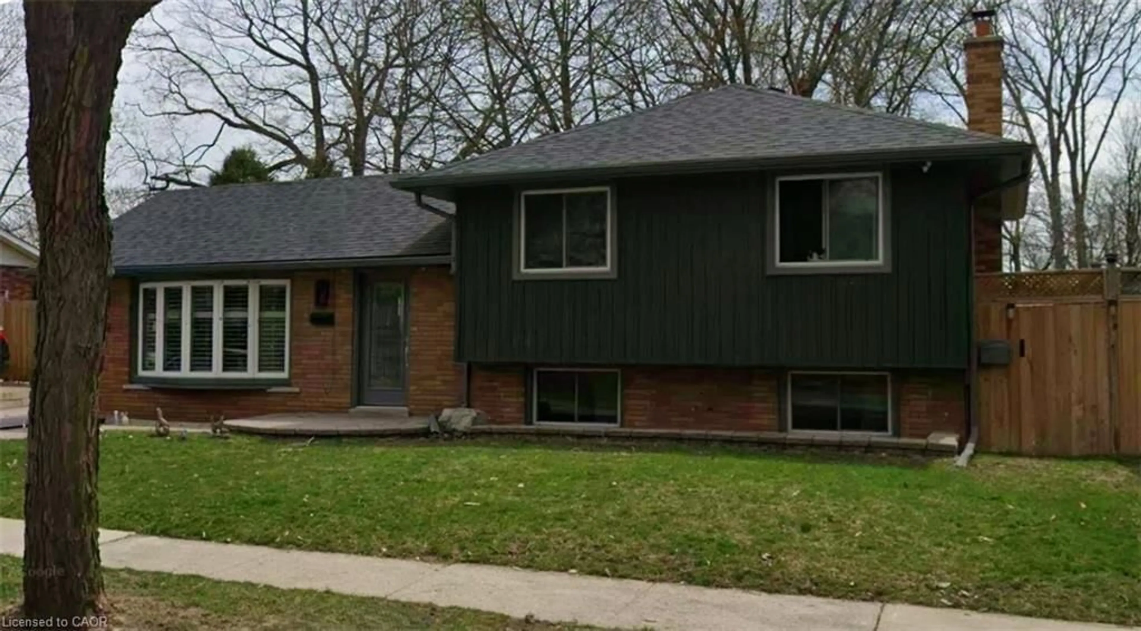 Home with brick exterior material, street for 2402 Grenallen Dr, Burlington Ontario L7P 1V9