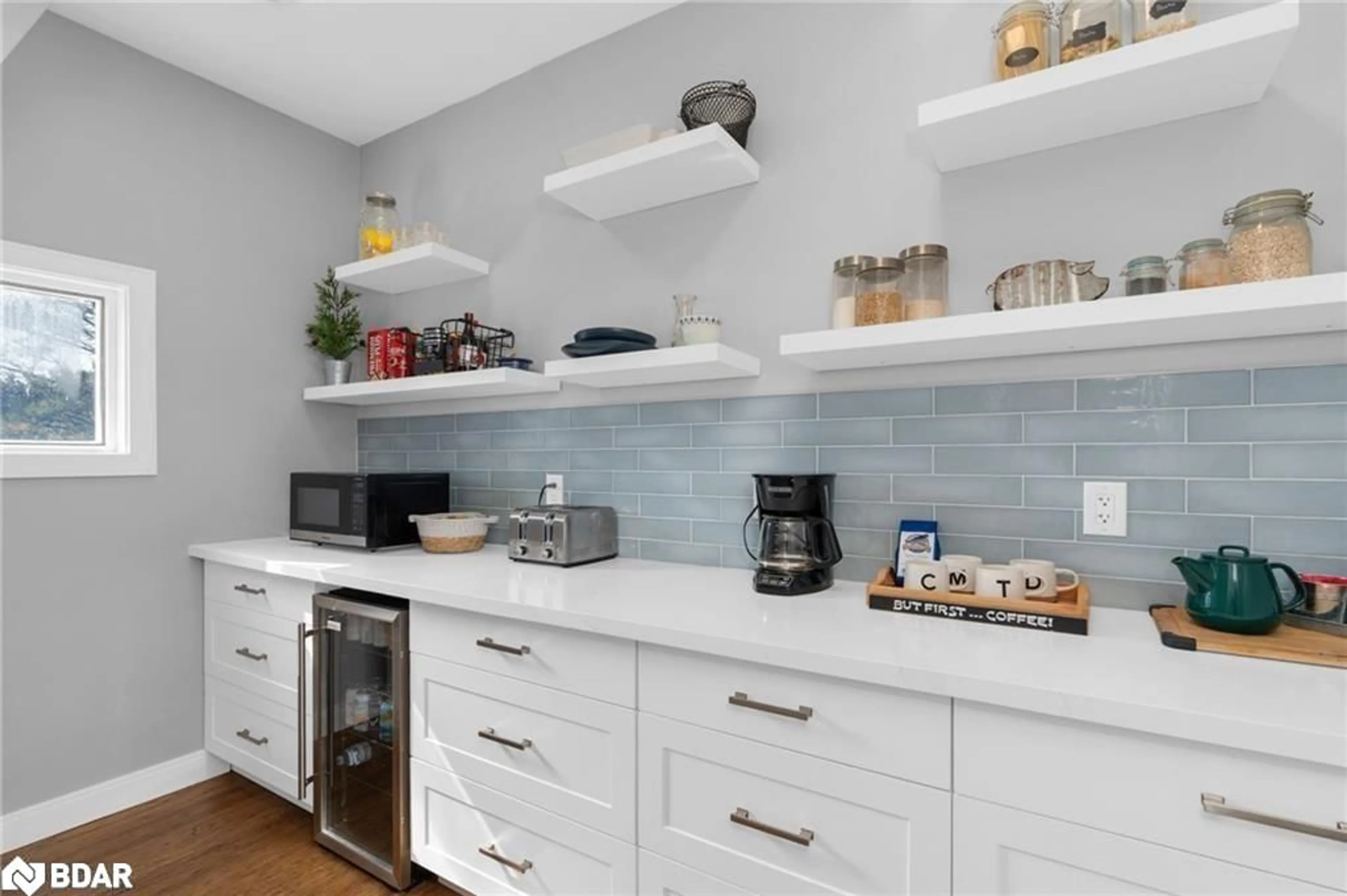 Unknown for 153 Rue Eric Rue, Lafontaine Ontario L9M 0H1