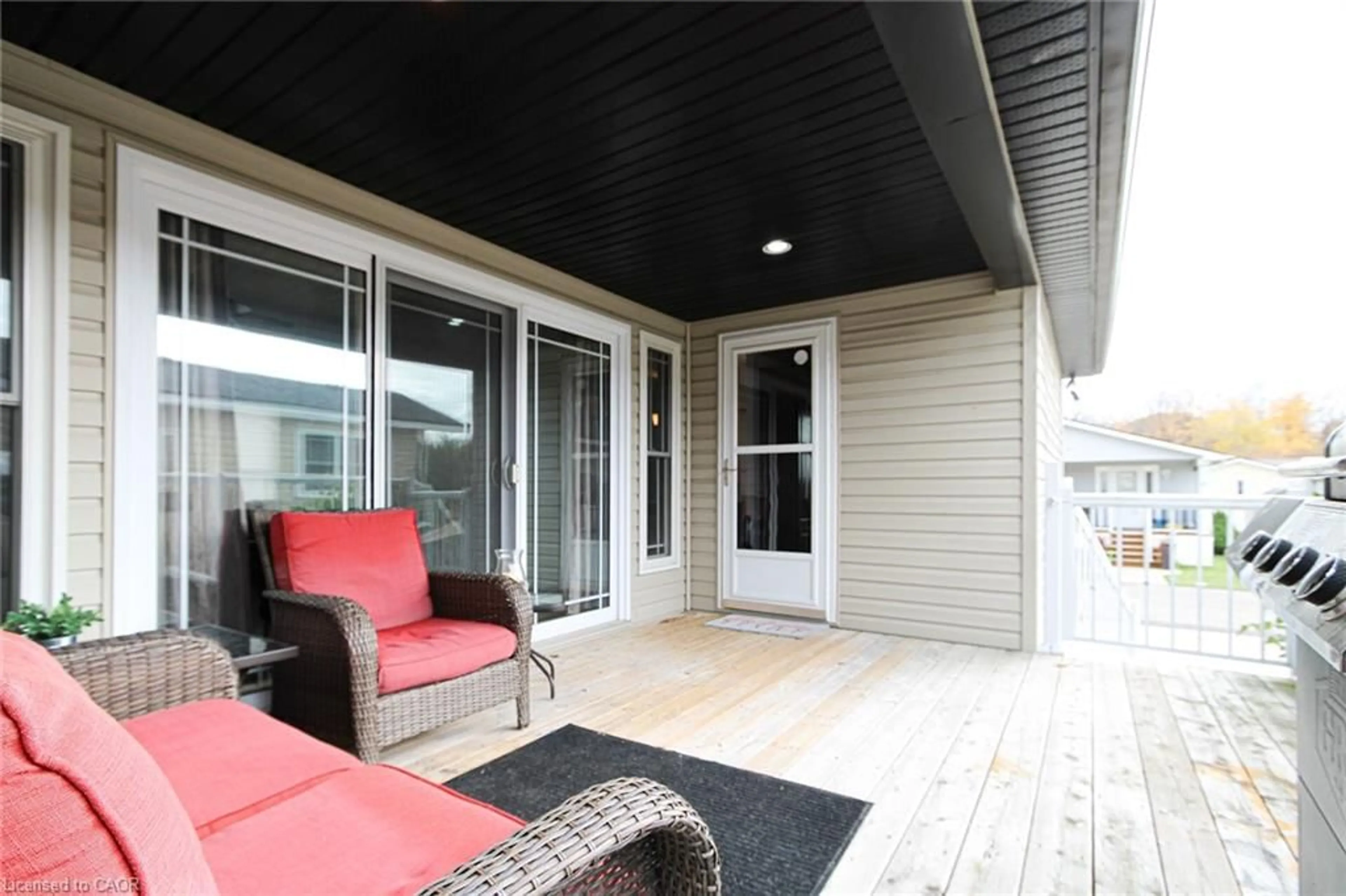 Patio, unknown for 4449 Milburough Line, Burlington Ontario L7P 0C5