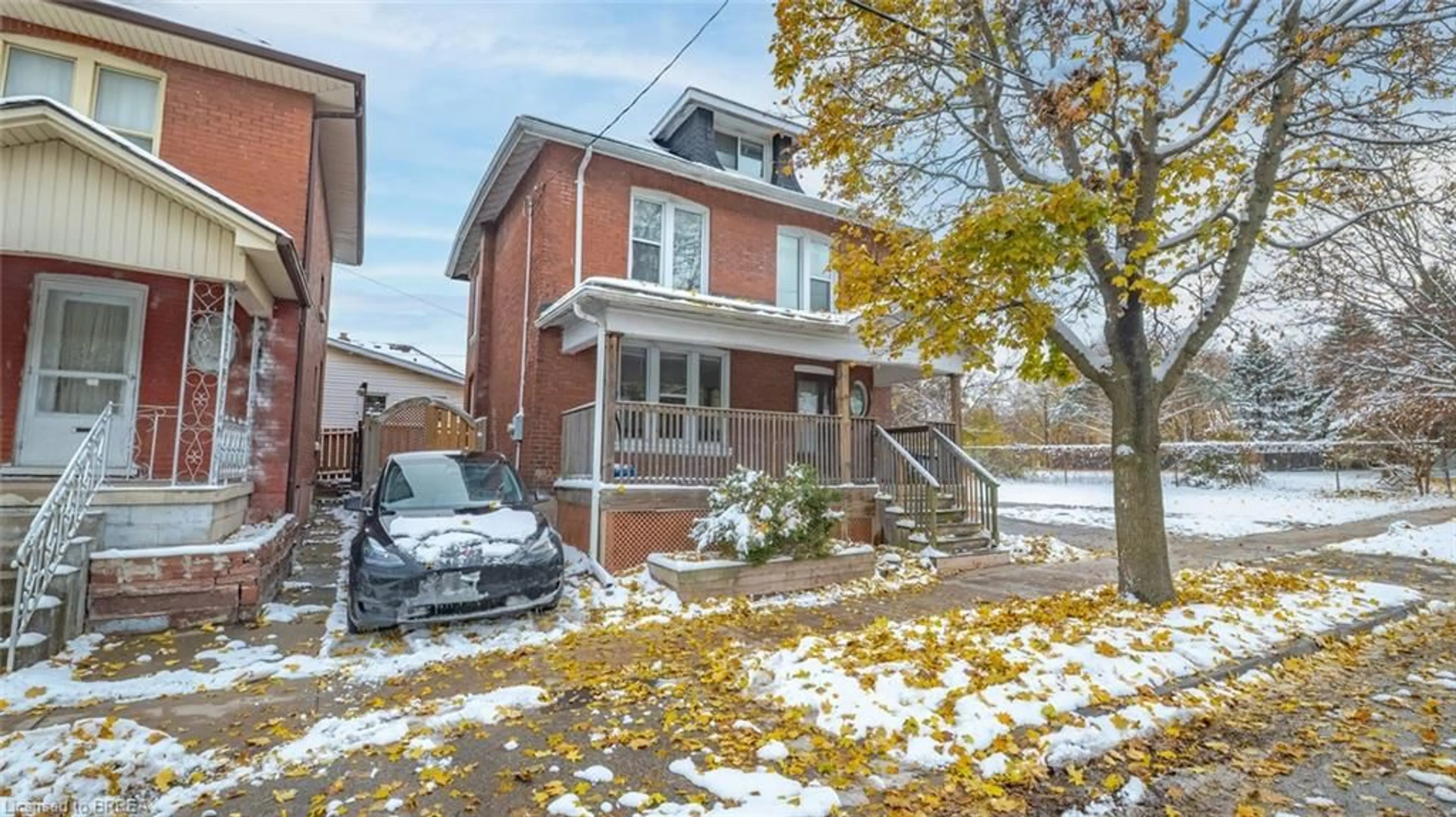 Home with brick exterior material, street for 47 Grey St, Brantford Ontario N3T 2T1