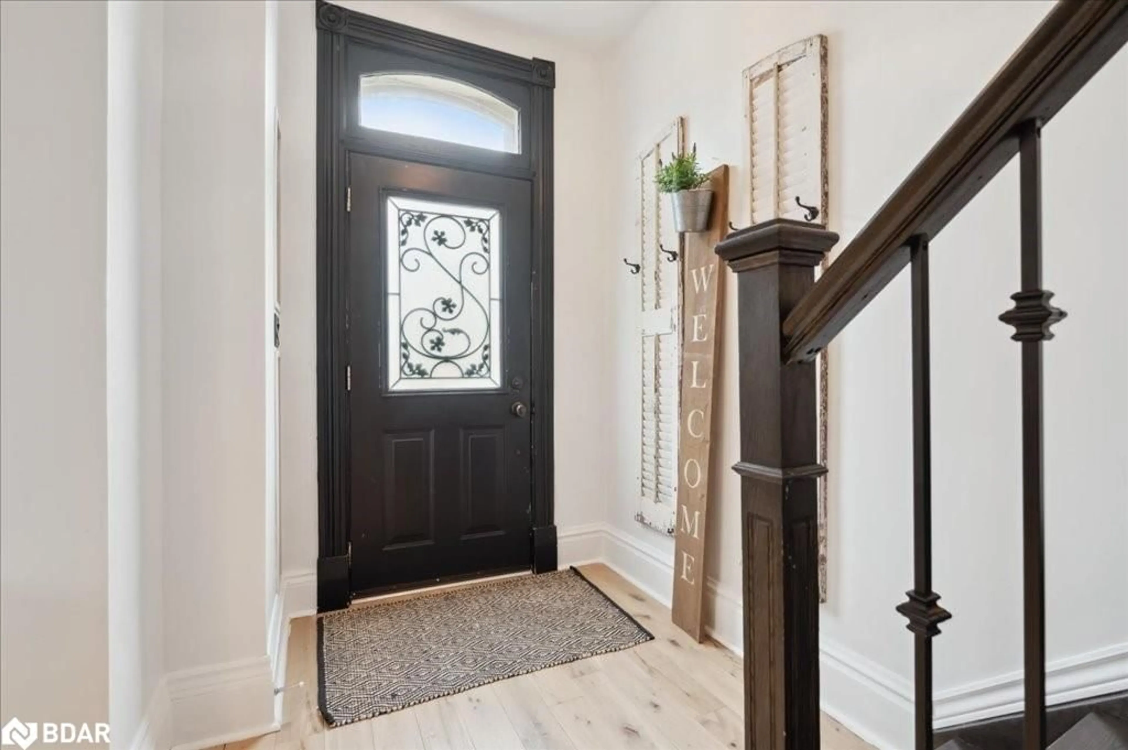 Indoor entryway for 42 Bielby St, Grand Valley Ontario L9W 5N3