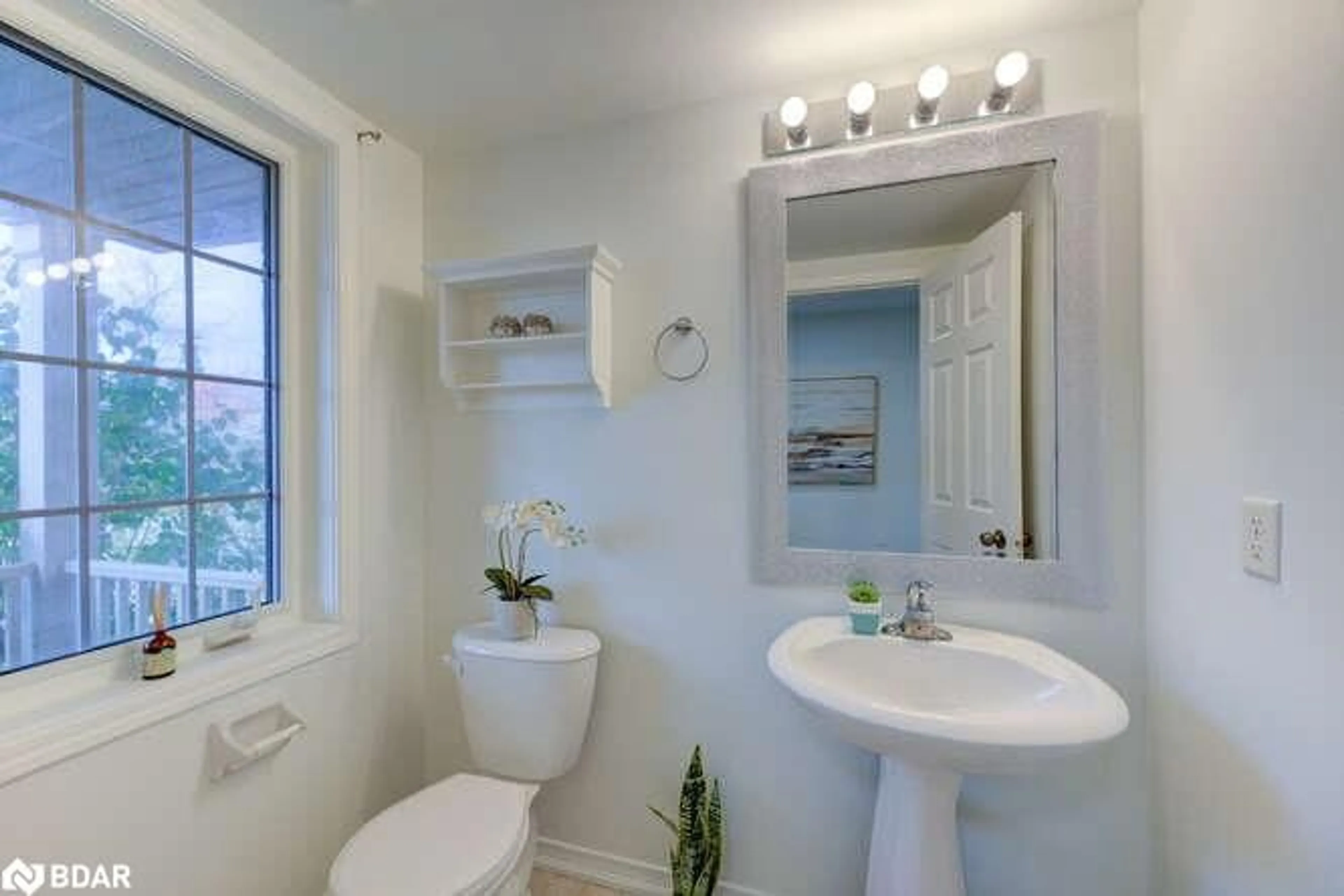 Standard bathroom, ceramic/tile floor for 65 Warner Lane, Brantford Ontario N3T 1G1