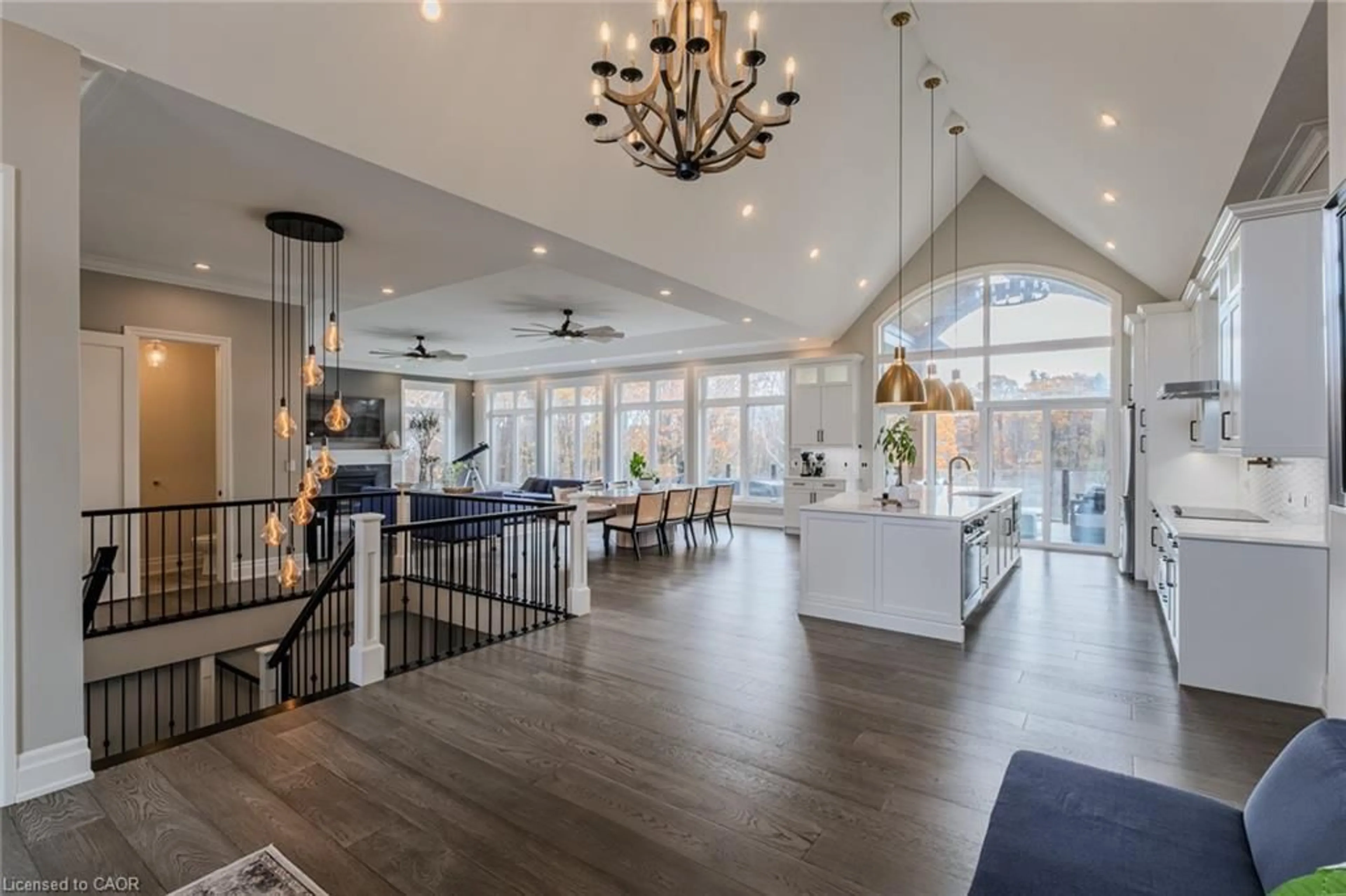 Open concept kitchen, unknown for 32 Sunninghill Dr, Port Dover Ontario N0A 1N6