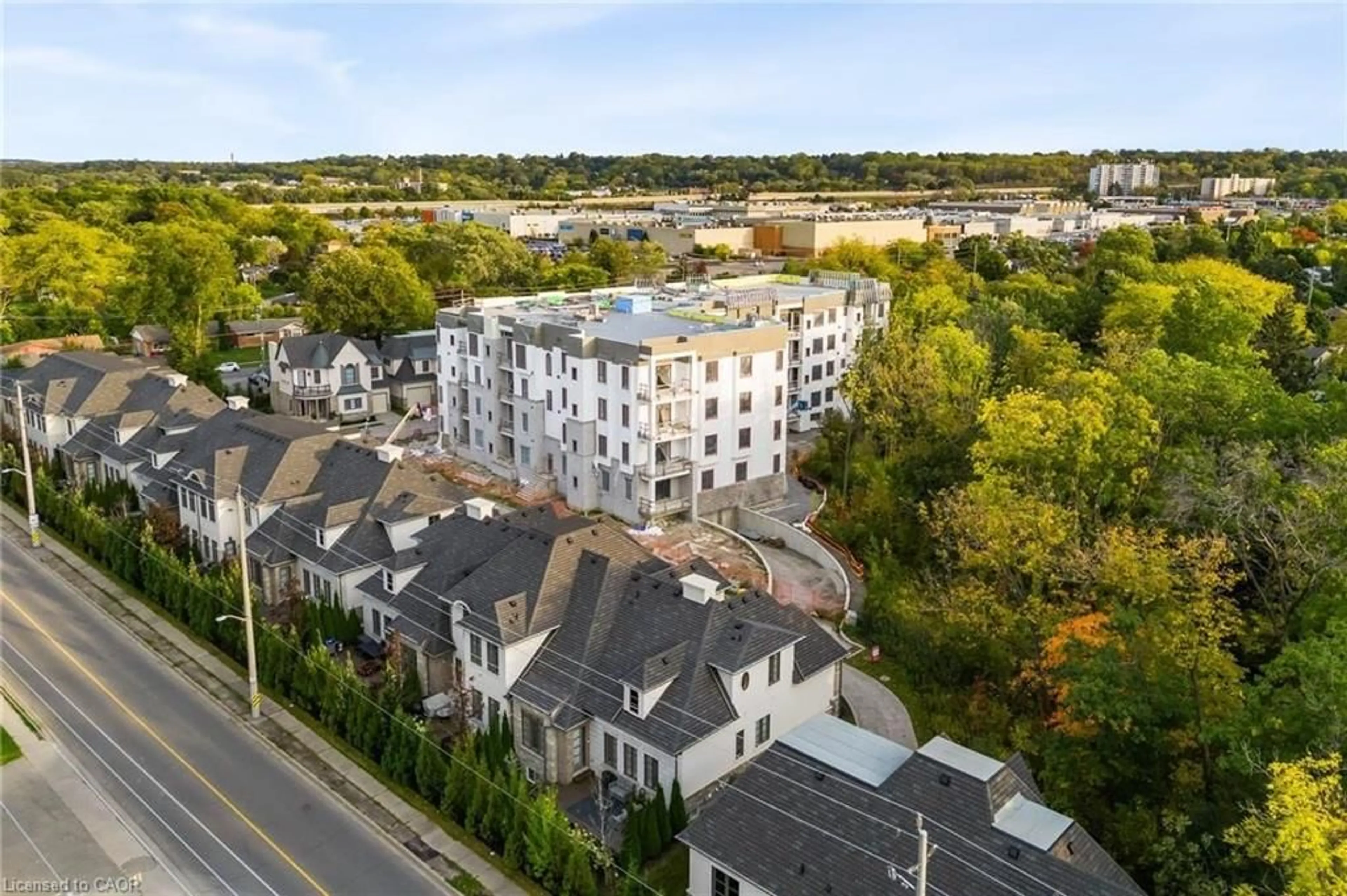 A pic from outside/outdoor area/front of a property/back of a property/a pic from drone, city buildings view from balcony for 25 Arbourvale Common, St. Catharines Ontario L2T 3B7