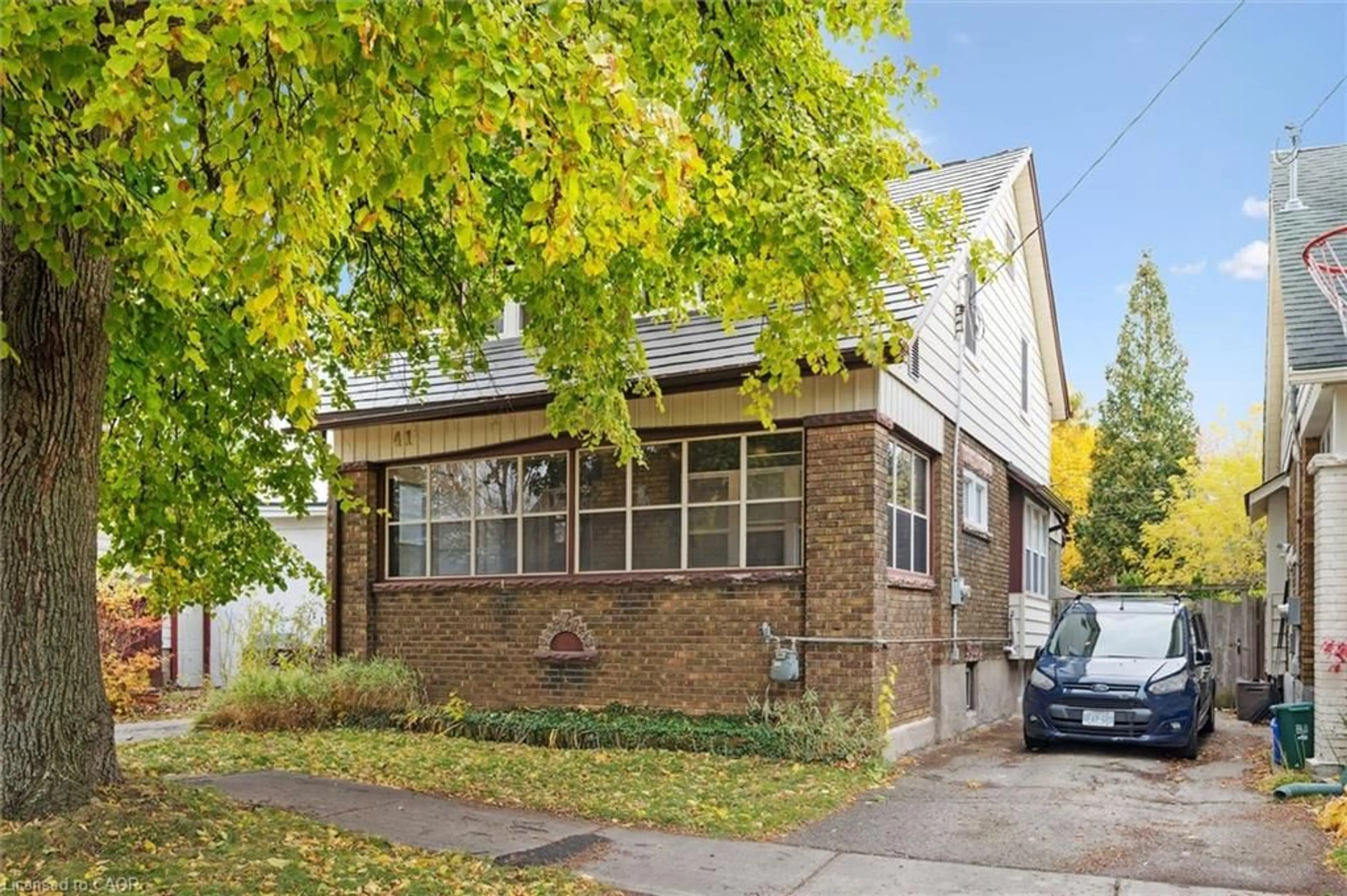 Home with brick exterior material, street for 41 Rose St, Kitchener Ontario N2H 1L5