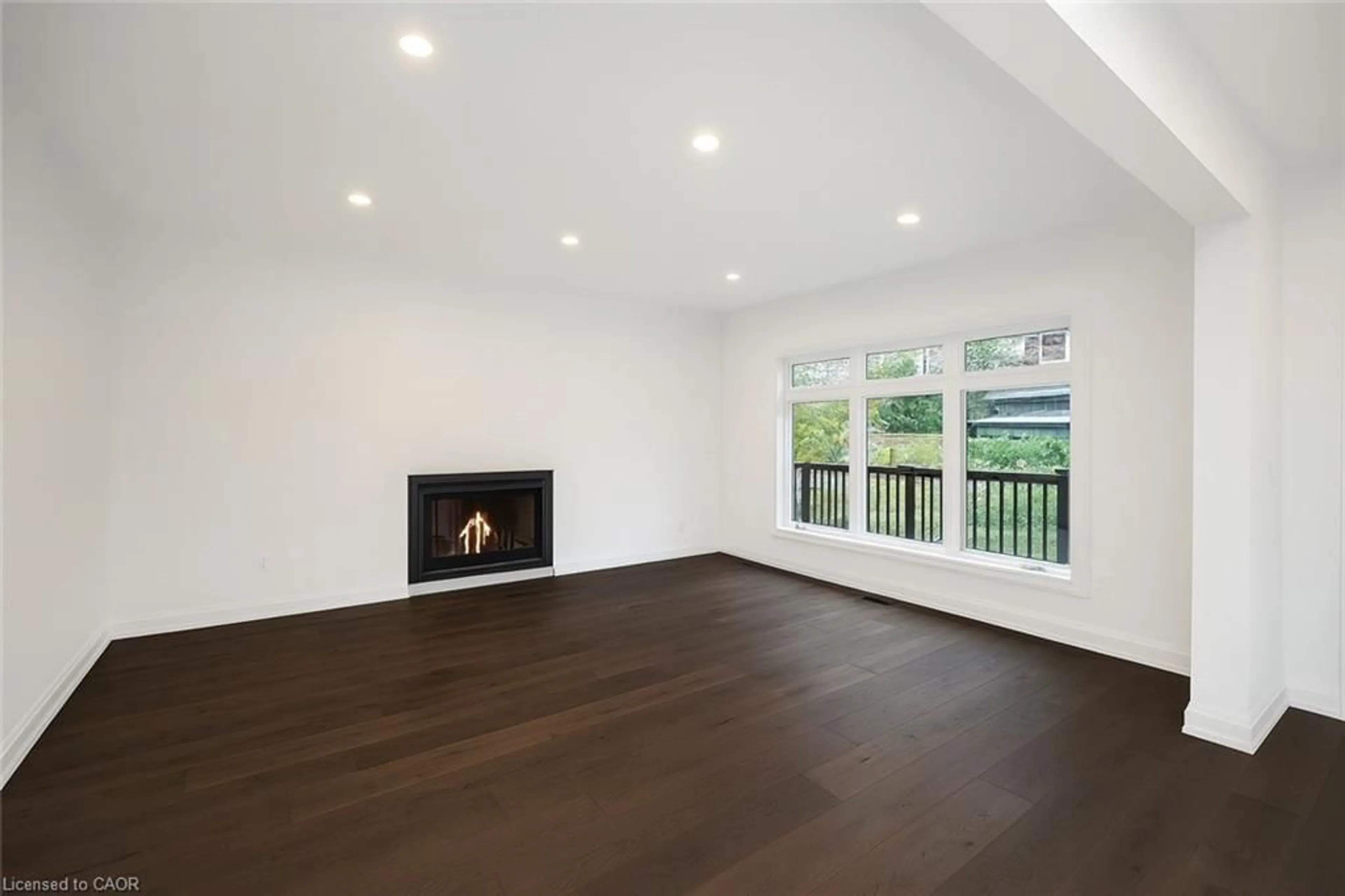 A pic of a room for 141 Margaret Ave, Stoney Creek Ontario L8J 3G7