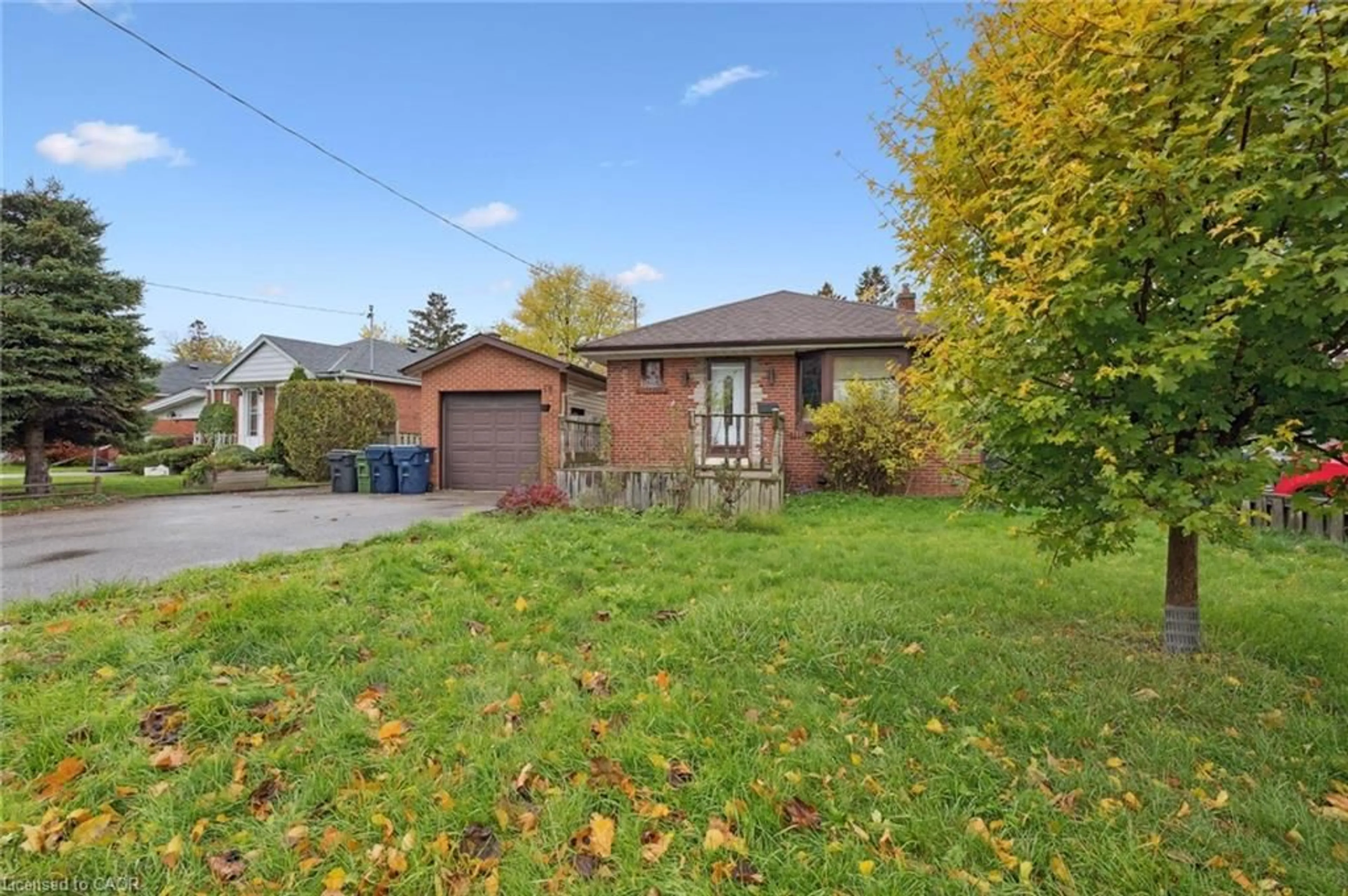 Home with brick exterior material, street for 22 Compton Dr, Scarborough Ontario M1R 4A6