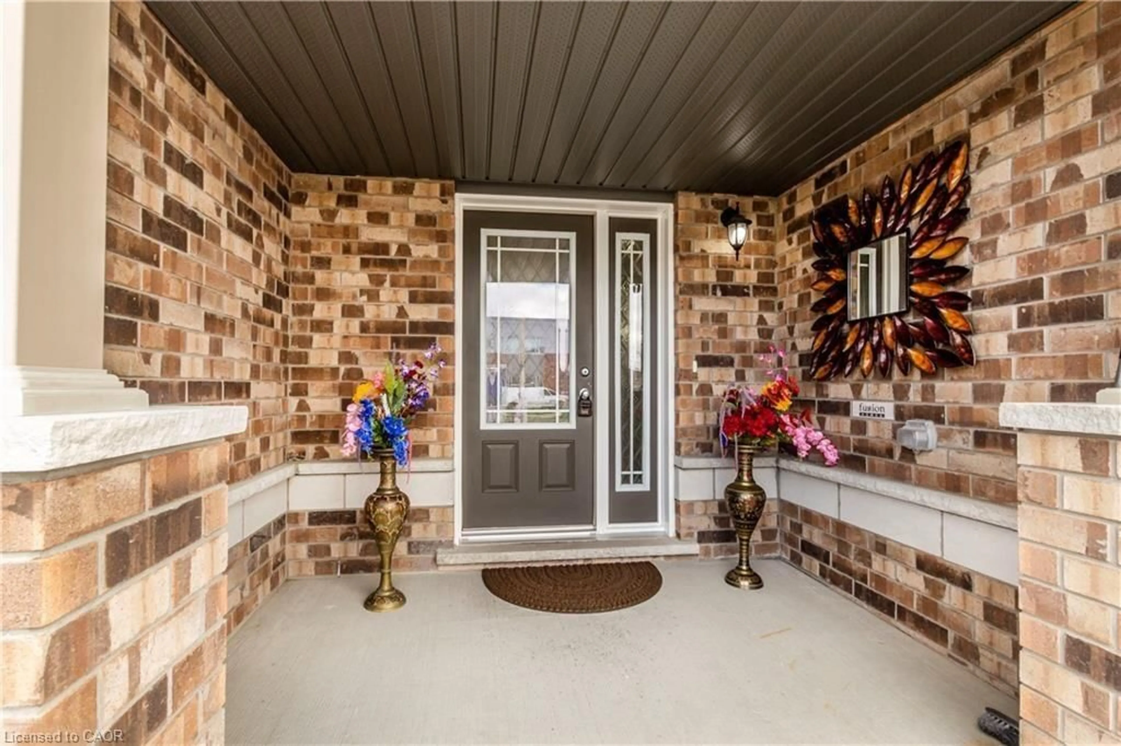 Indoor entryway for 193 Mccann St, Guelph Ontario N1G 0A6