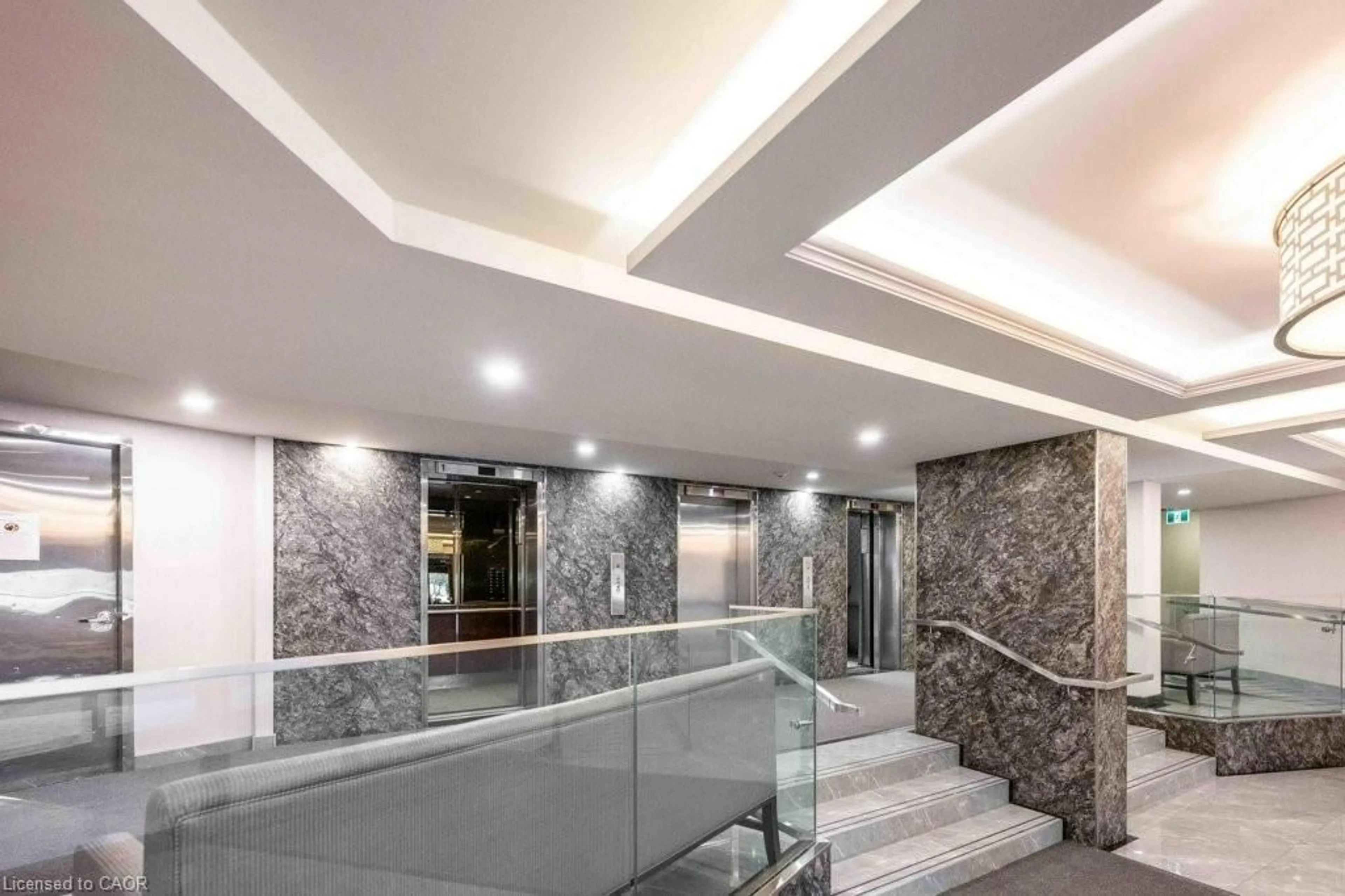 Indoor foyer for 716 The West Mall Dr #1612, Etobicoke Ontario M9C 4X6