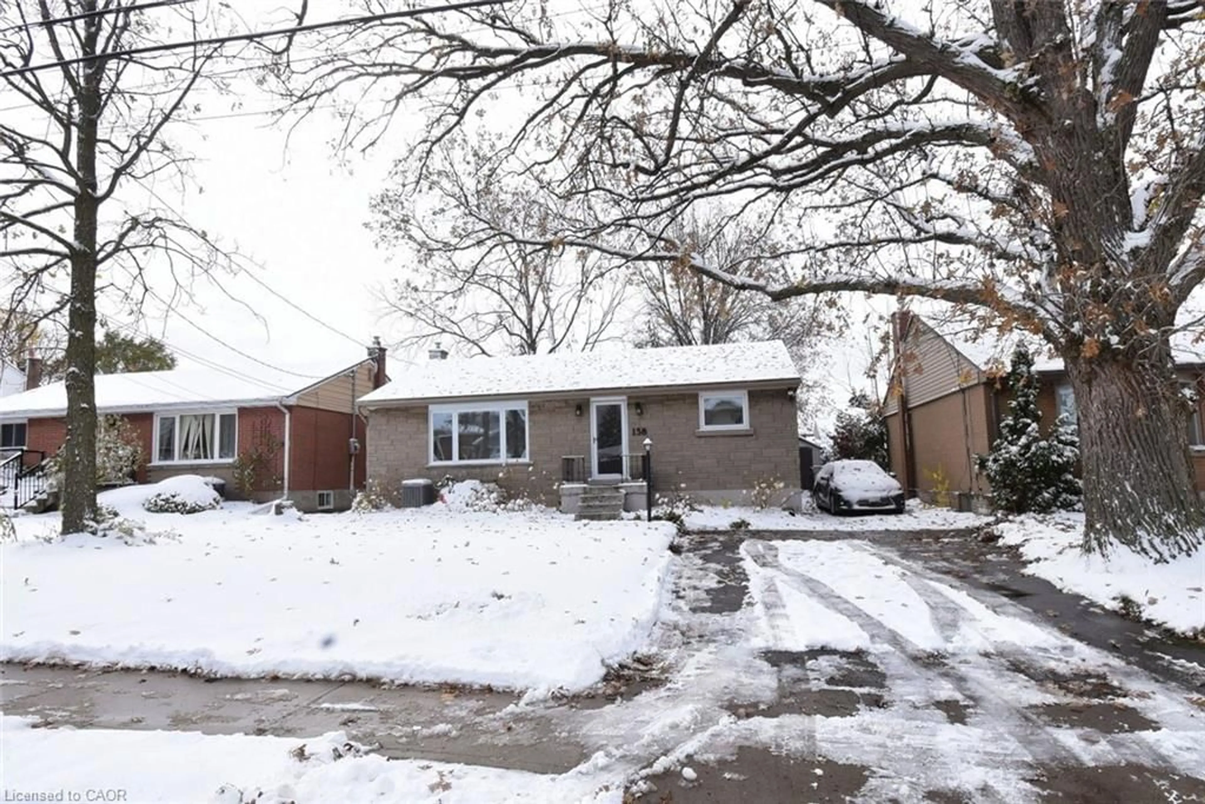 Unknown for 158 Howe Ave, Hamilton Ontario L9A 1X8