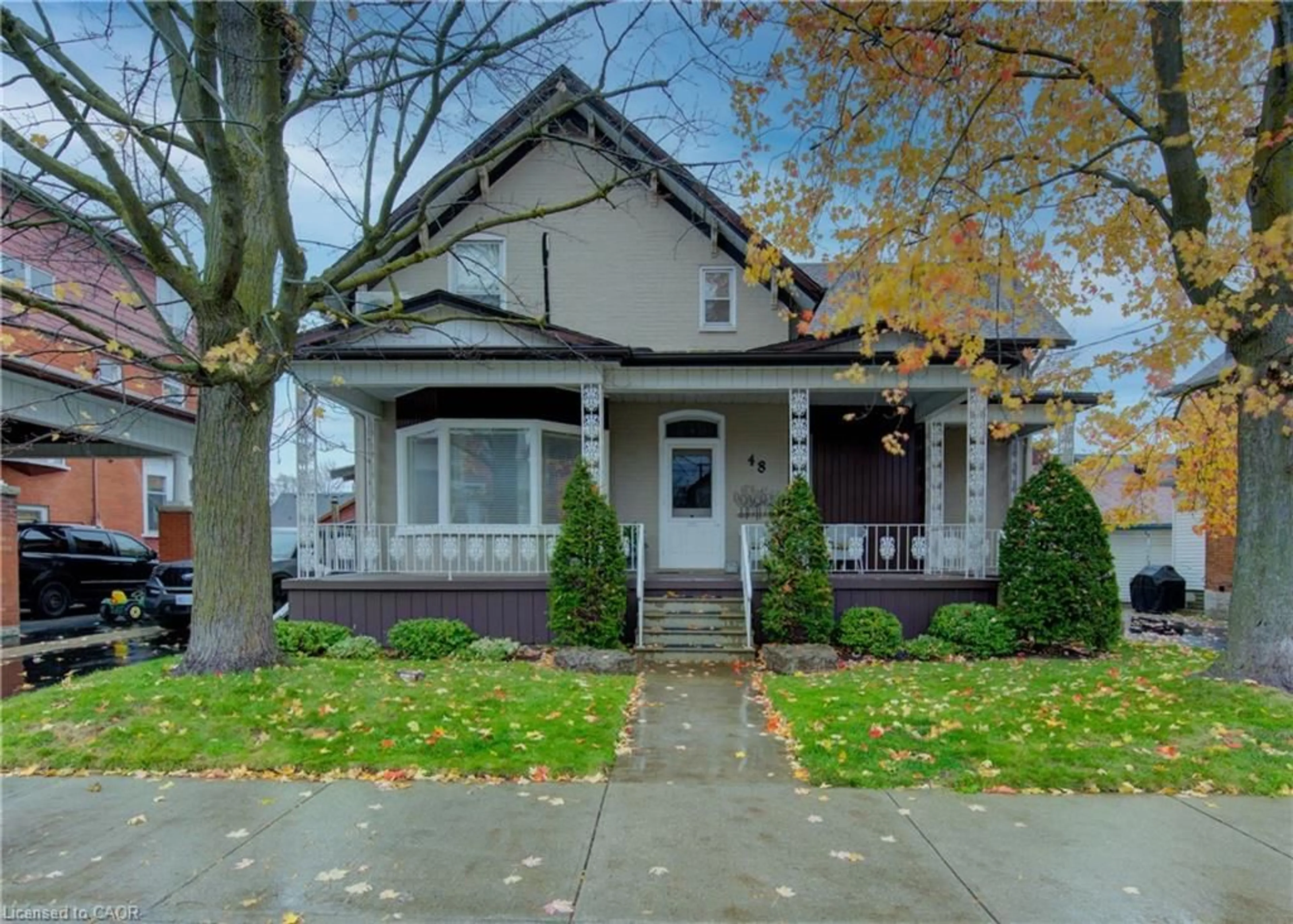 Home with vinyl exterior material, street for 48 Dupont St, Waterloo Ontario N2J 2G9