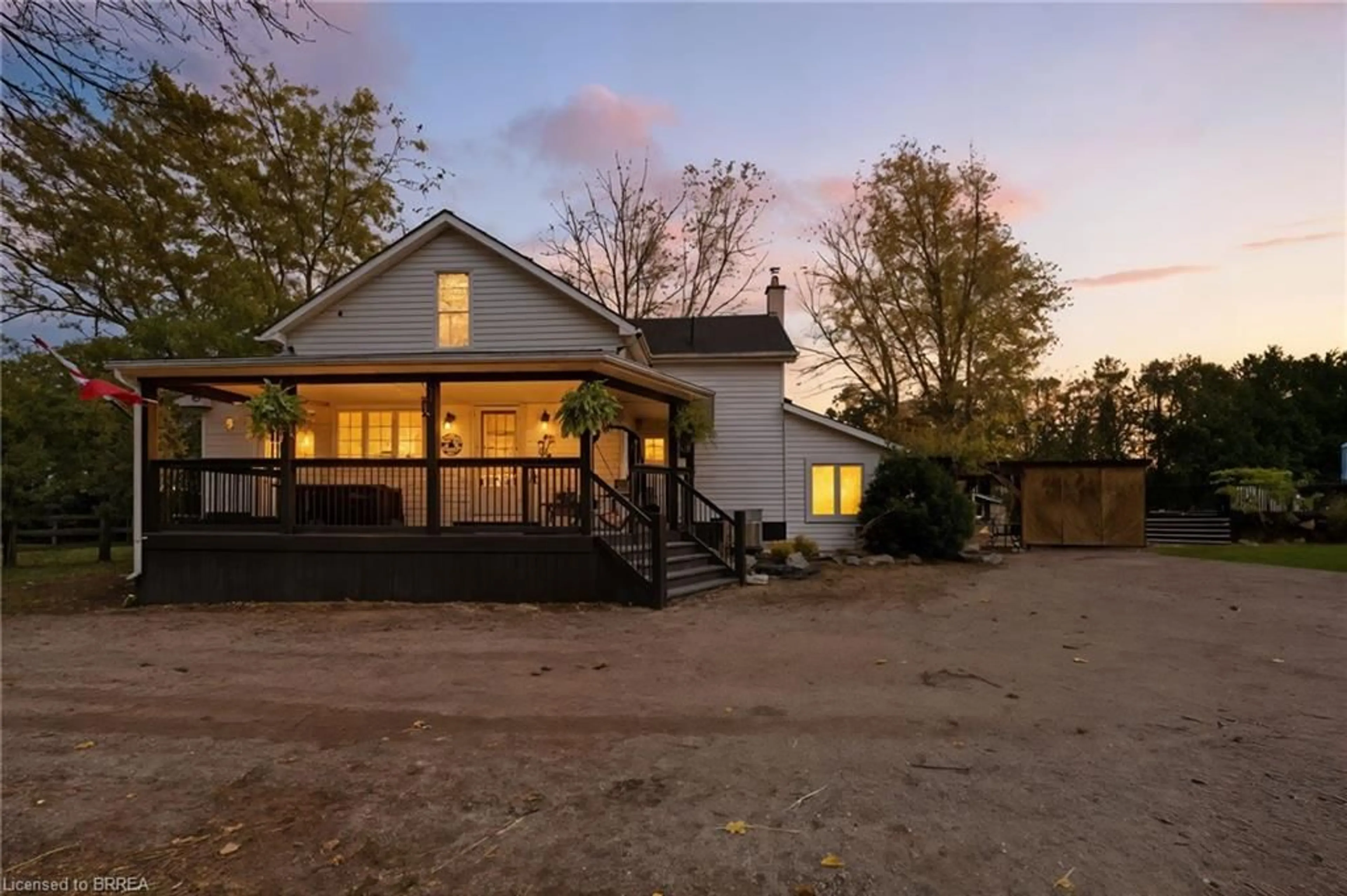 A pic from outside/outdoor area/front of a property/back of a property/a pic from drone, street for 87 Norwich Rd, Scotland Ontario N0E 1R0