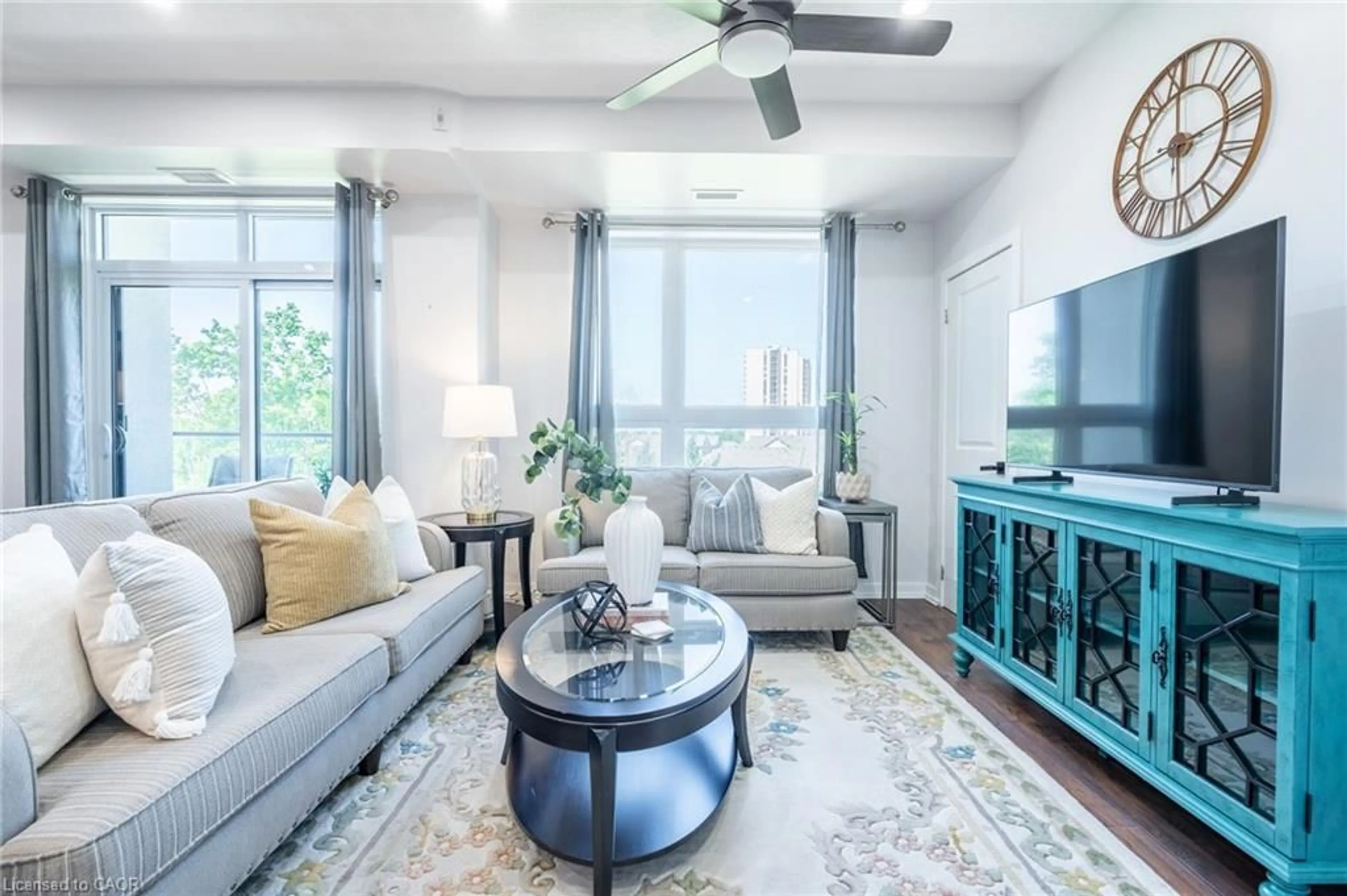 Living room with furniture, unknown for 125 Shoreview Pl #422, Stoney Creek Ontario L8E 0K3