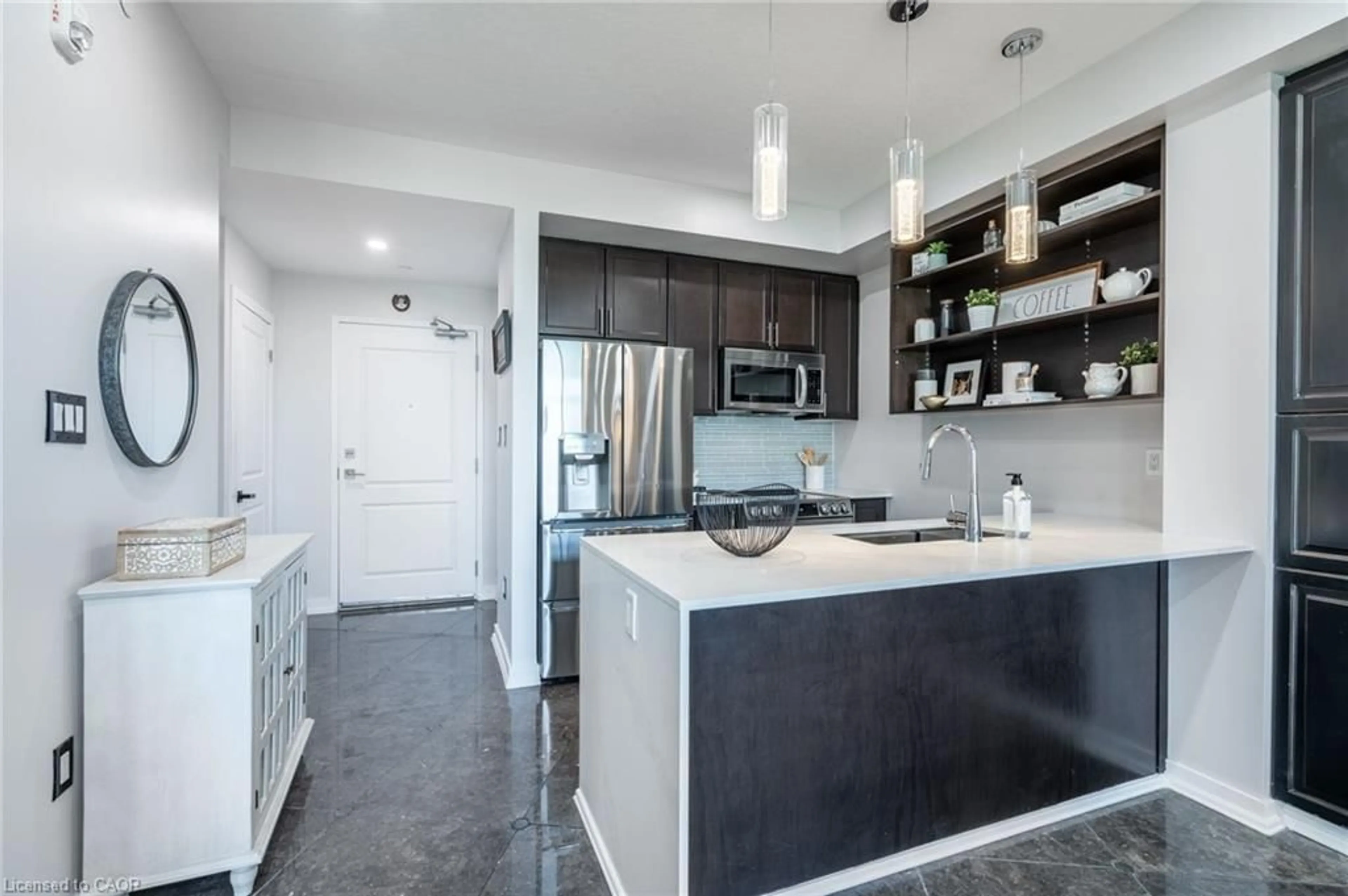 Open concept kitchen, unknown for 125 Shoreview Pl #422, Stoney Creek Ontario L8E 0K3