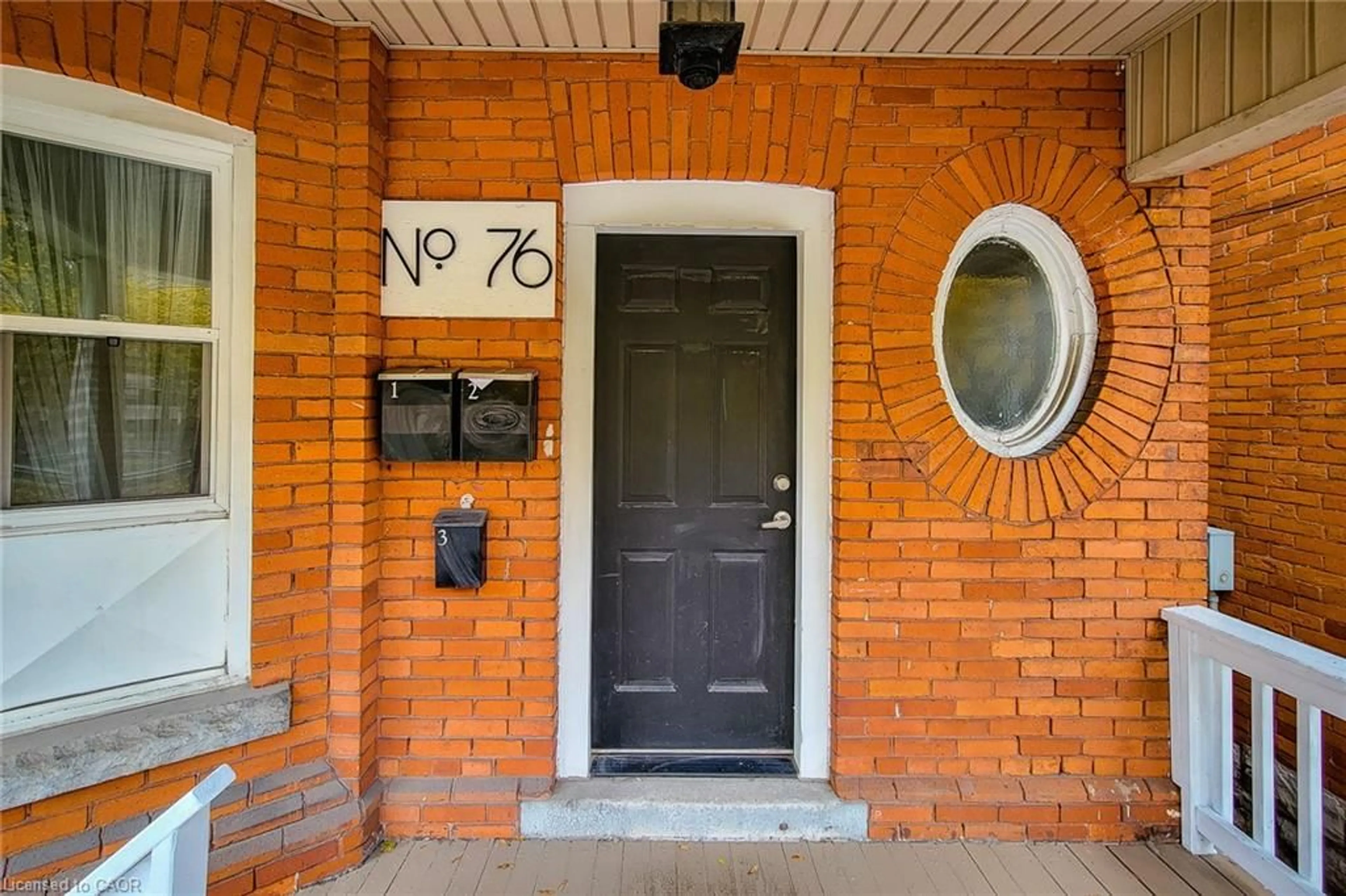 Unknown for 76 Wellington St, Hamilton Ontario L8N 2R1