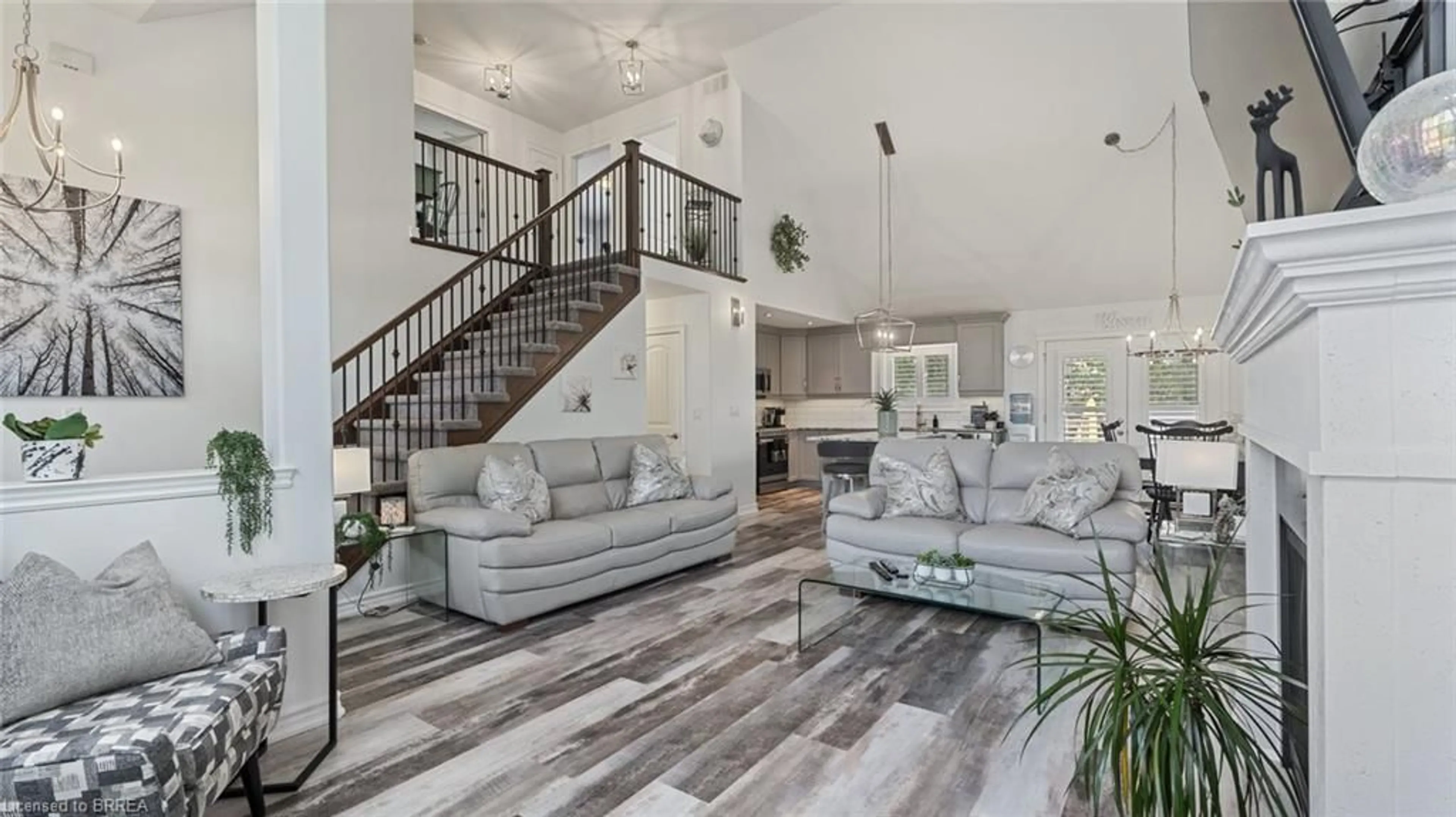 Living room with furniture, unknown for 58 Kolbe Dr, Port Dover Ontario N0A 1N3