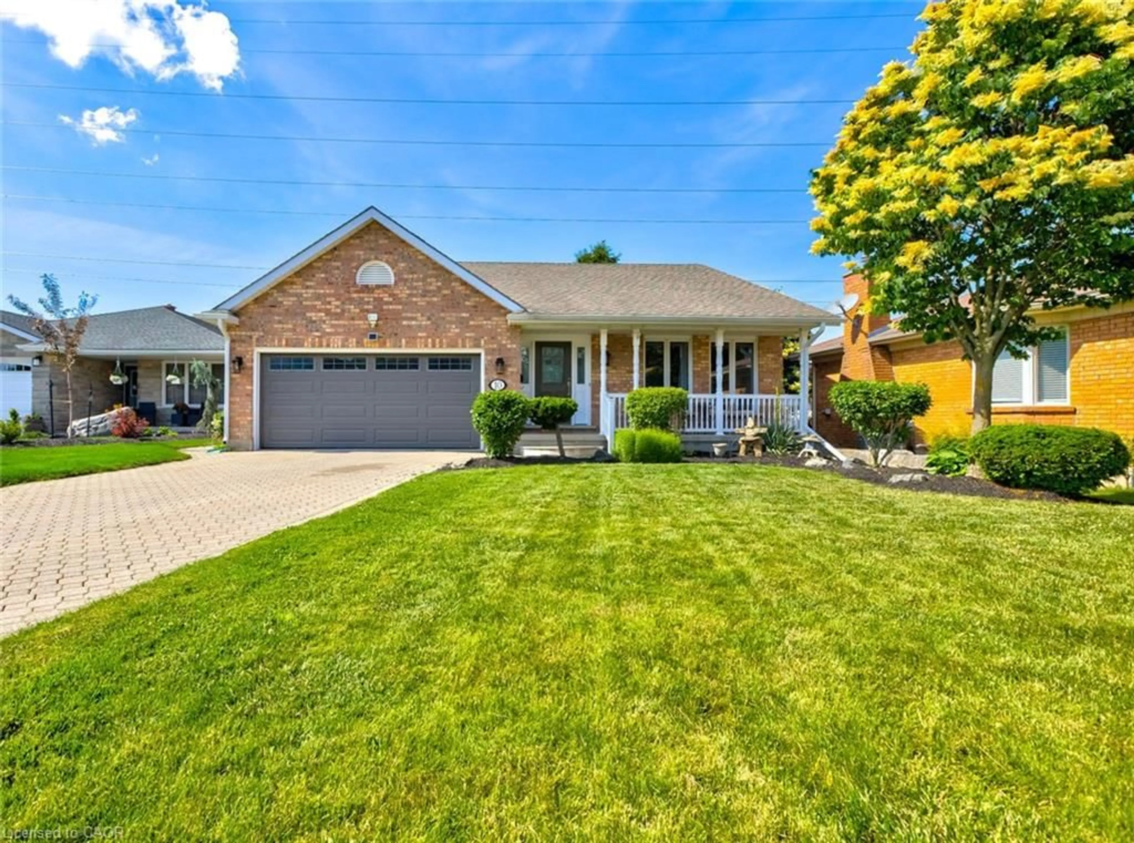 Home with brick exterior material, street for 10 Glen Abbey Crt, Woodstock Ontario N4S 8S8