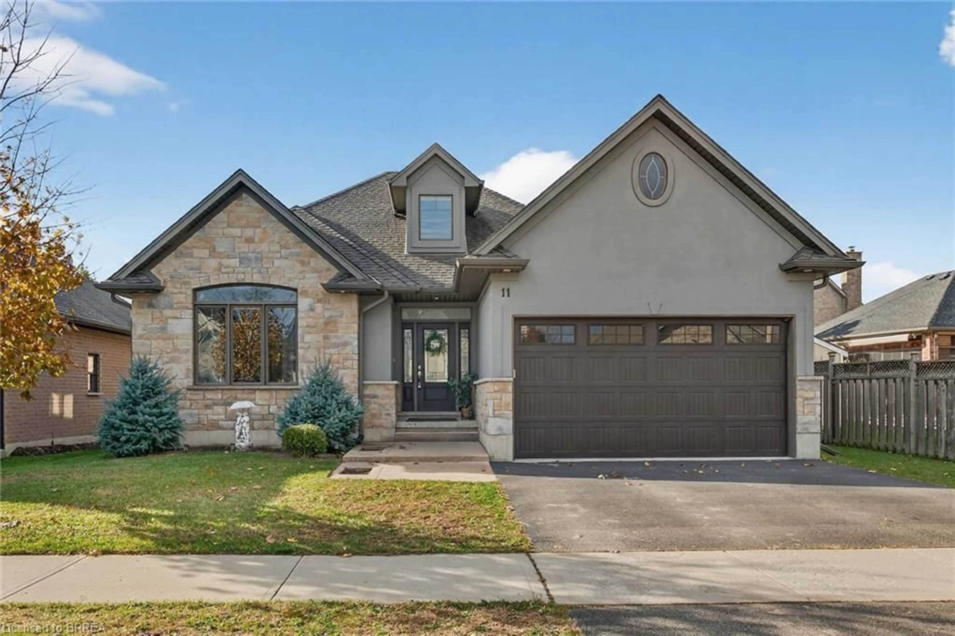 Home with brick exterior material, street for 11 Jong St, Waterford Ontario N0E 1Y0