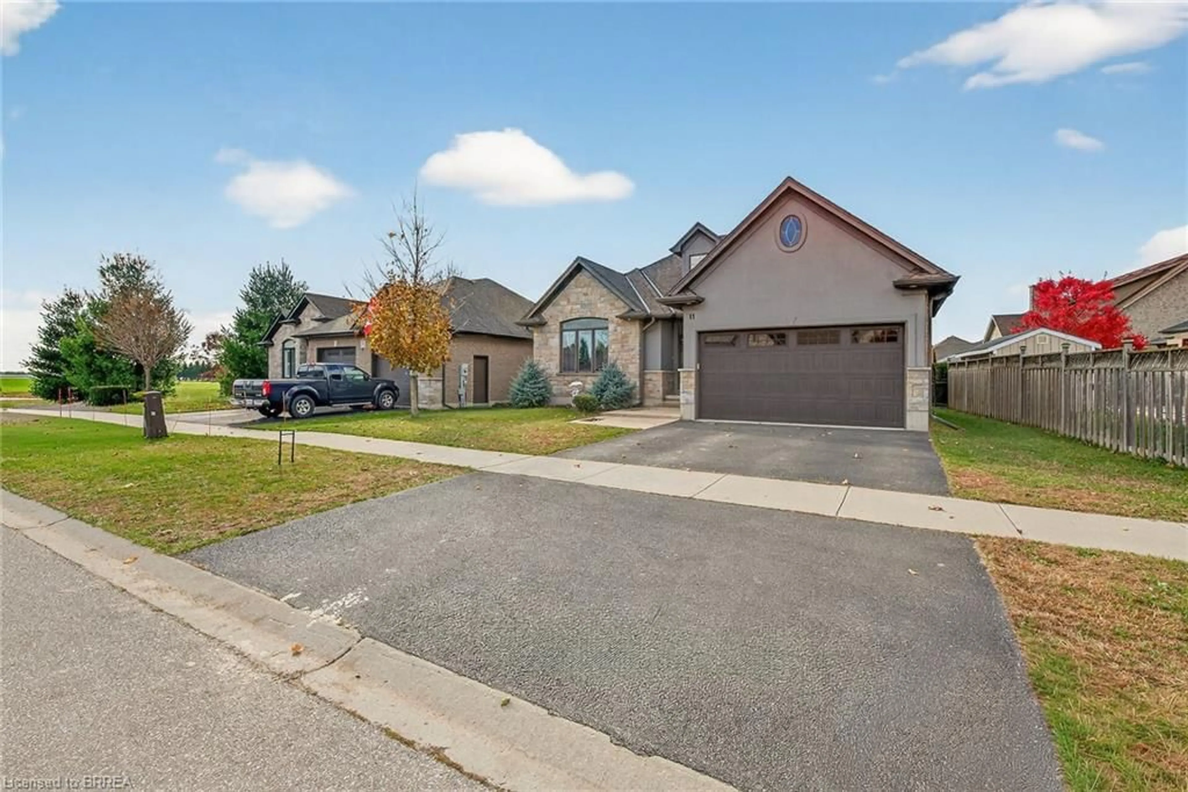 Home with brick exterior material, street for 11 Jong St, Waterford Ontario N0E 1Y0