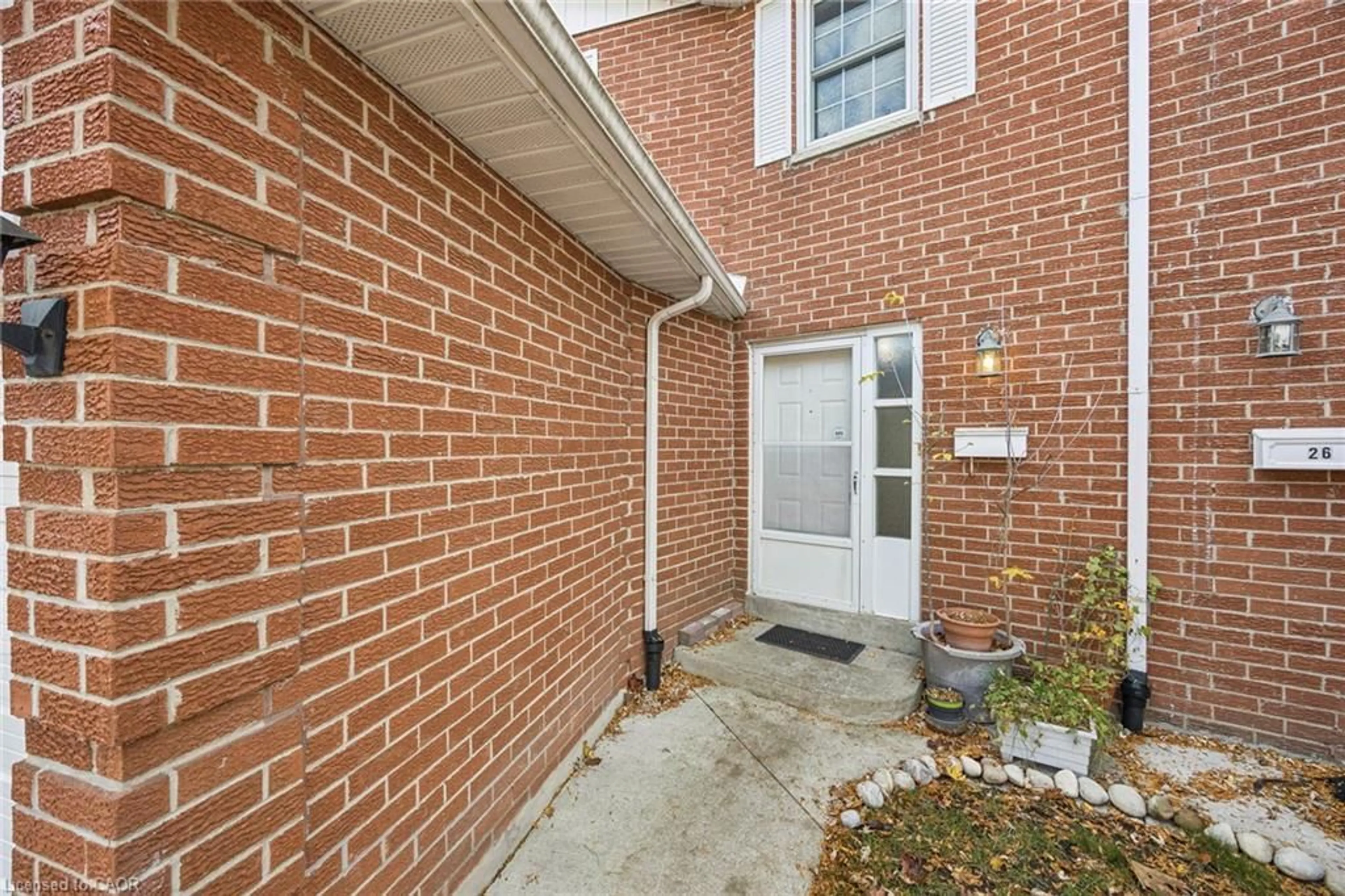 Unknown for 28 Reith Way, Thornhill Ontario L3T 5C7