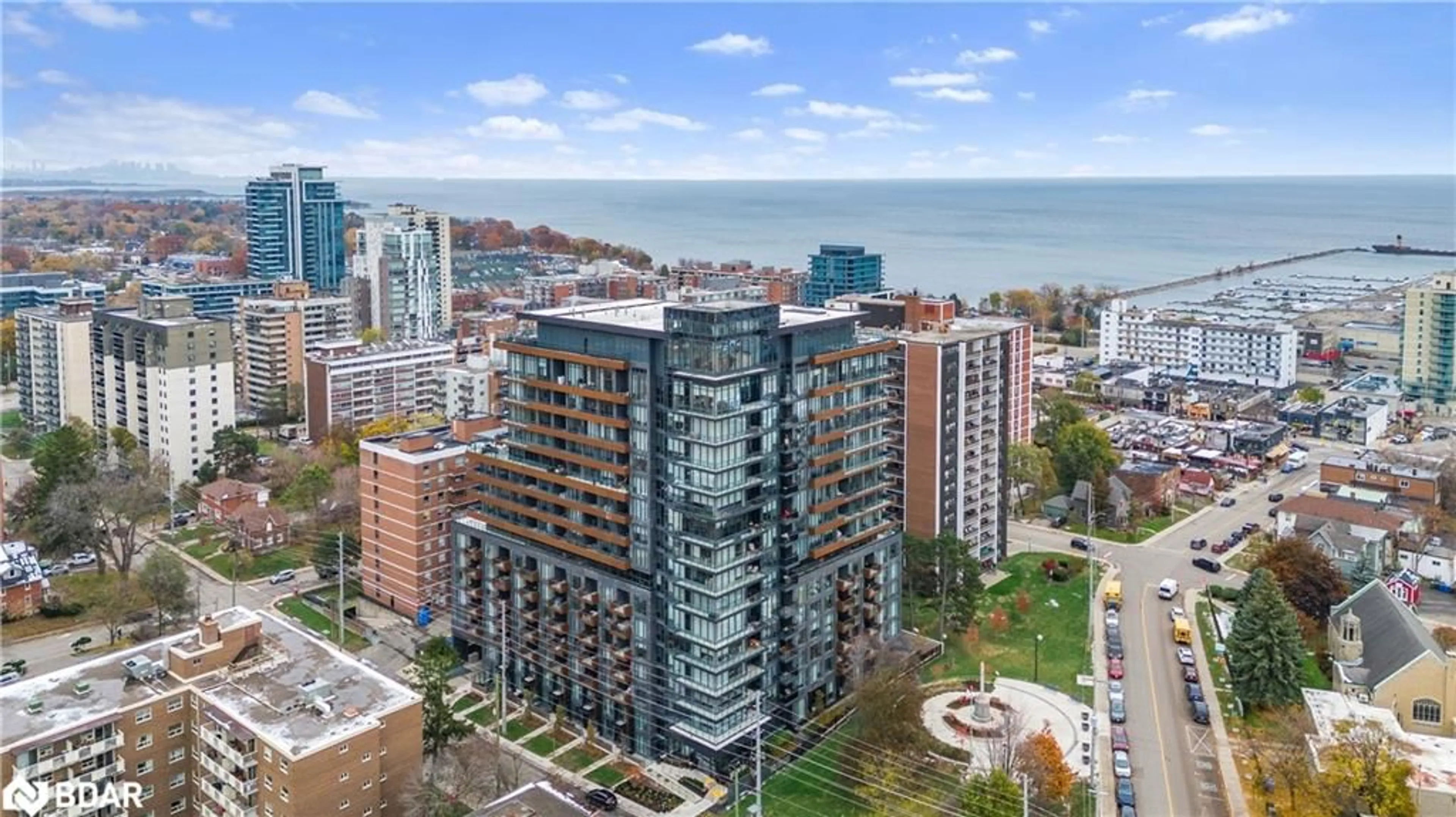 A pic from outside/outdoor area/front of a property/back of a property/a pic from drone, city buildings view from balcony for 21 Park St #805, Mississauga Ontario L5G 0C2