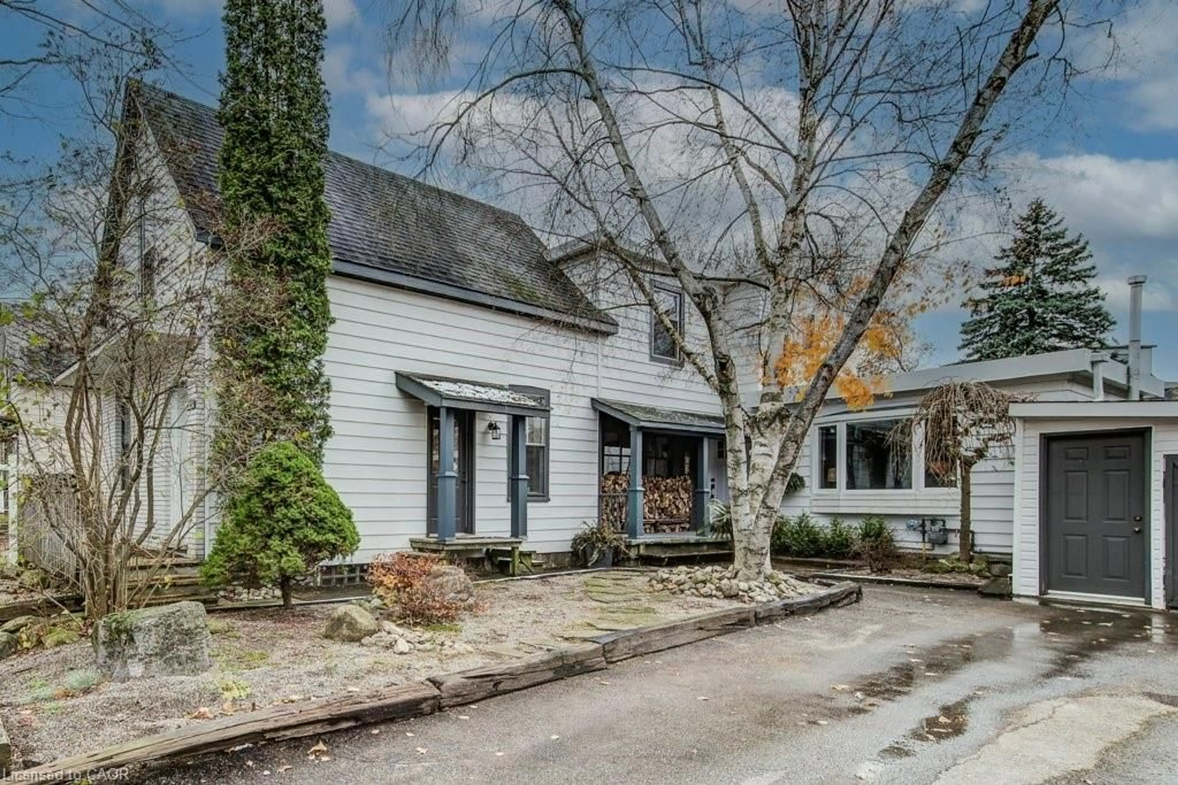 Unknown for 112 Jacob St, New Hamburg Ontario N3A 1B7