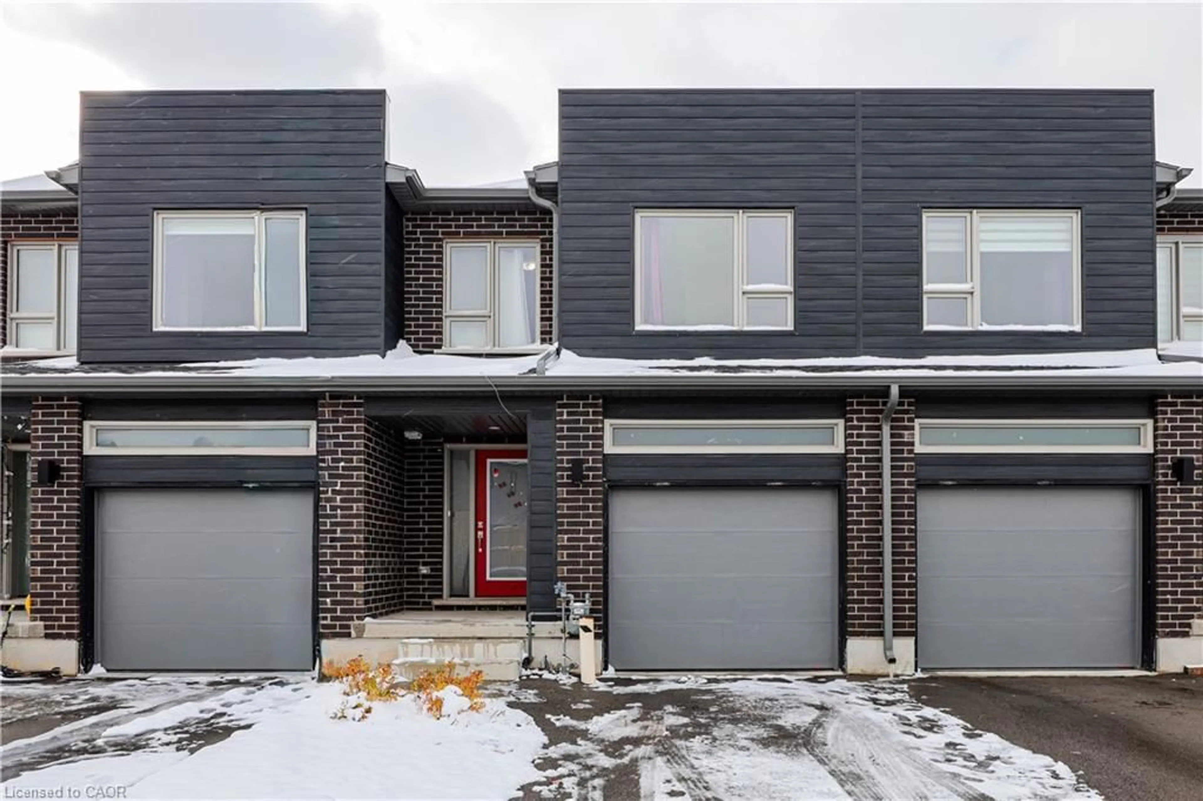 Home with brick exterior material, street for 105 Pony Way, Kitchener Ontario N2R 0R8