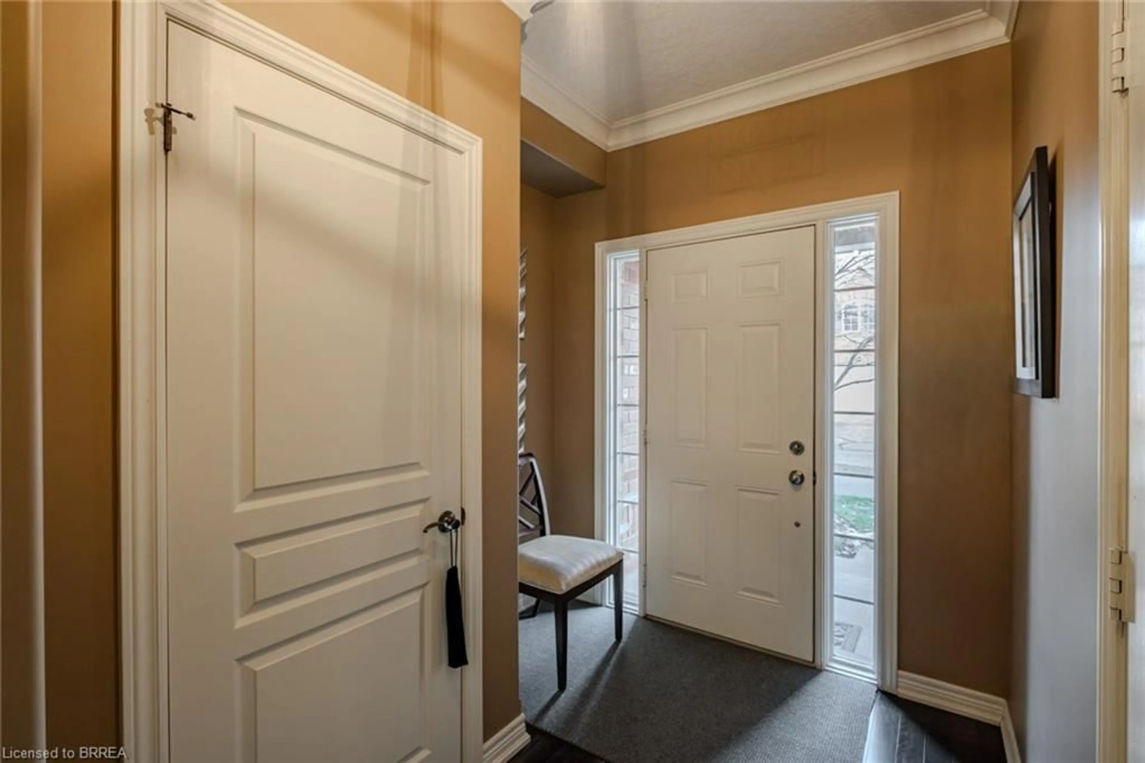 Indoor entryway for 655 Park Rd #49, Brantford Ontario N3R 0A2