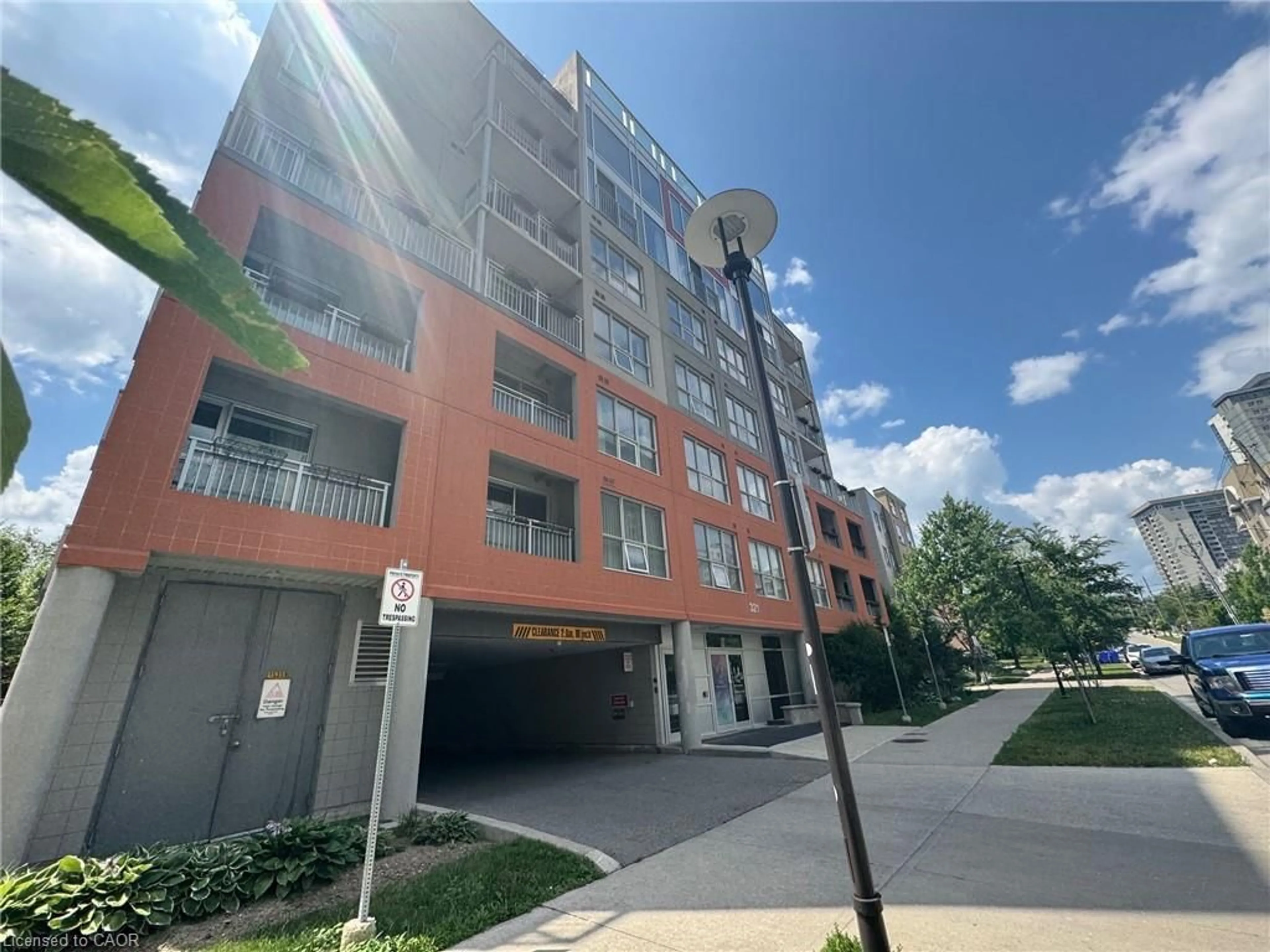 Unknown for 321 Spruce St #708, Waterloo Ontario N2L 0G4