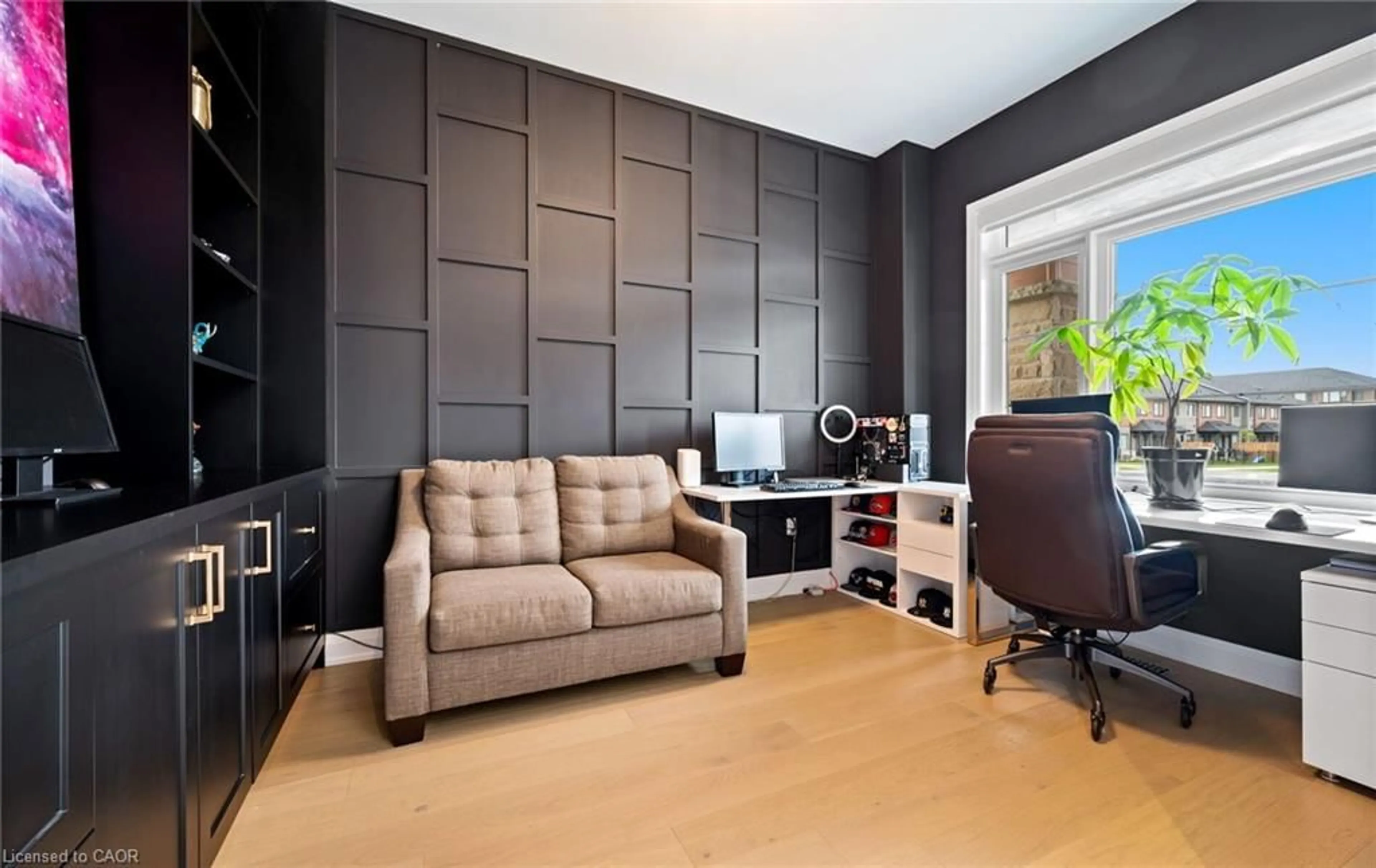 A pic of a room for 131 Daugaard Ave, Paris Ontario N3L 0L6