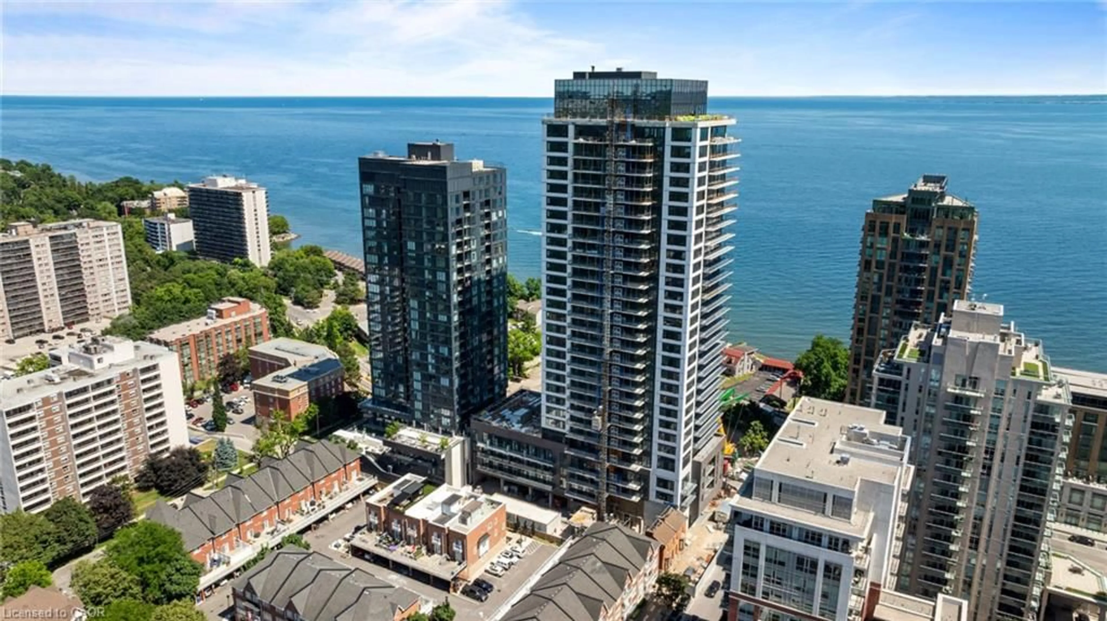 A pic from outside/outdoor area/front of a property/back of a property/a pic from drone, city buildings view from balcony for 370 Martha St #602, Burlington Ontario L7R 0G9