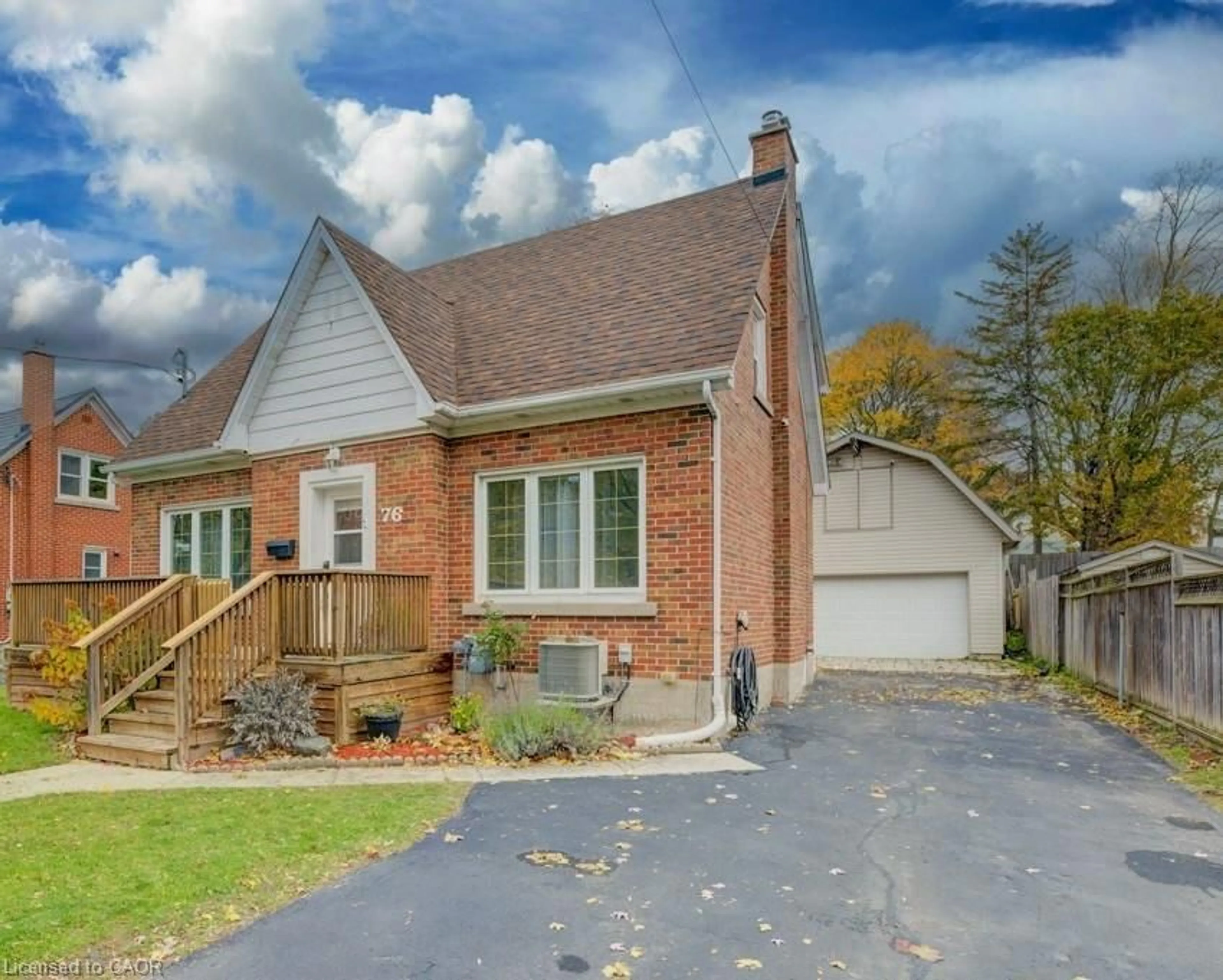 Home with brick exterior material, street for 76 Brentwood Ave, Kitchener Ontario N2H 2C8
