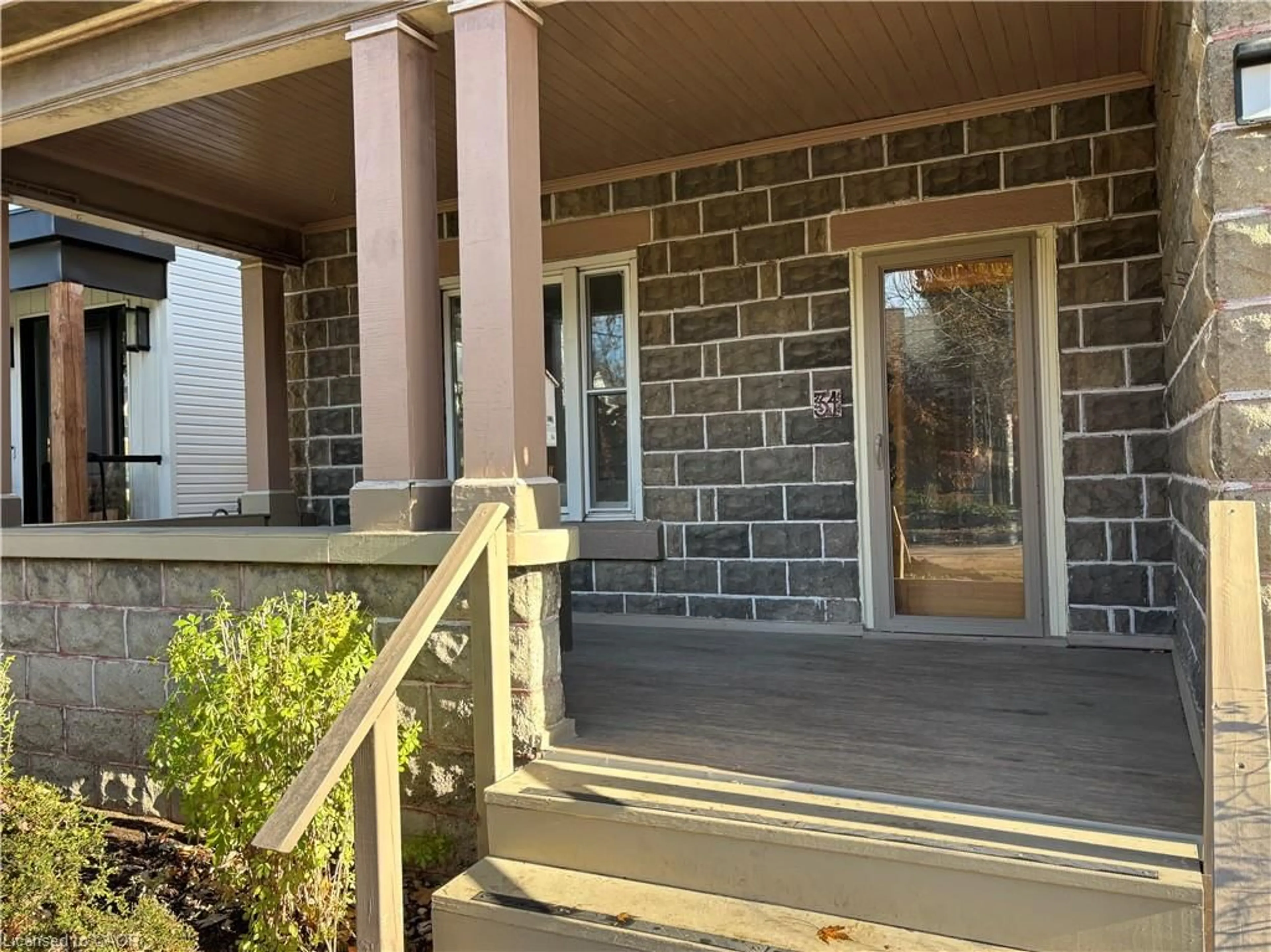 Unknown for 34 Menno St, Waterloo Ontario N2L 2A7