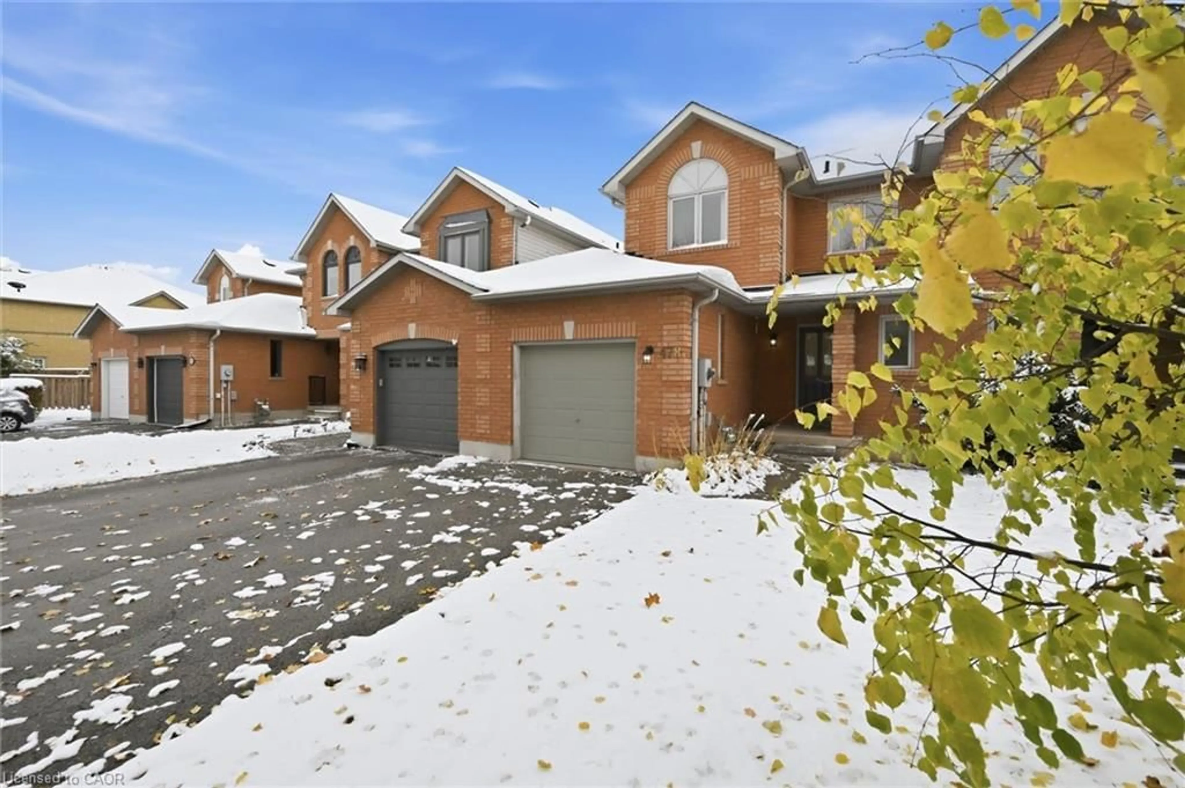 Home with brick exterior material, street for 478 Taylor Cres, Burlington Ontario L7L 6J8