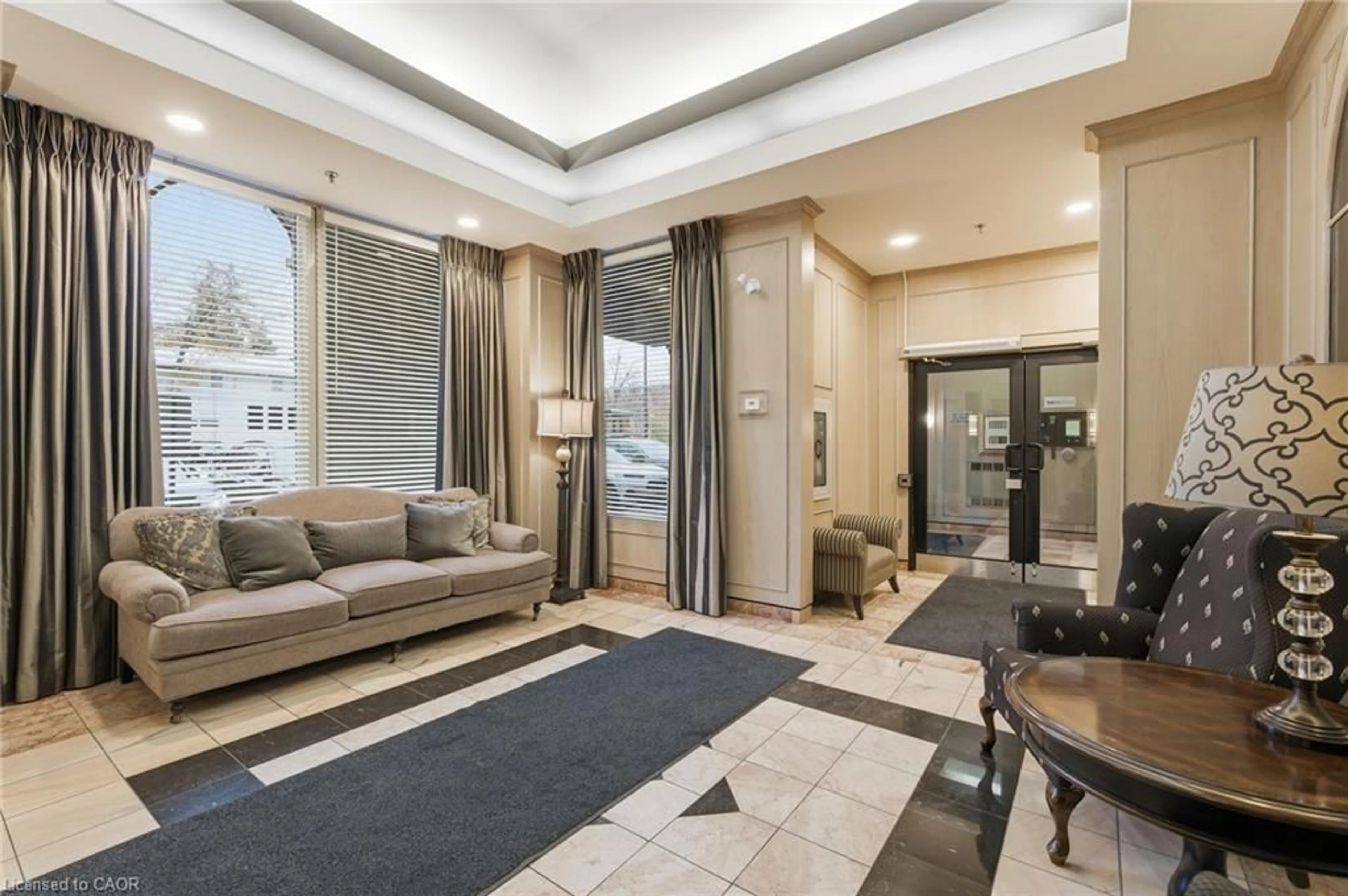 Unknown for 430 Pearl St #403, Burlington Ontario L7R 4J8