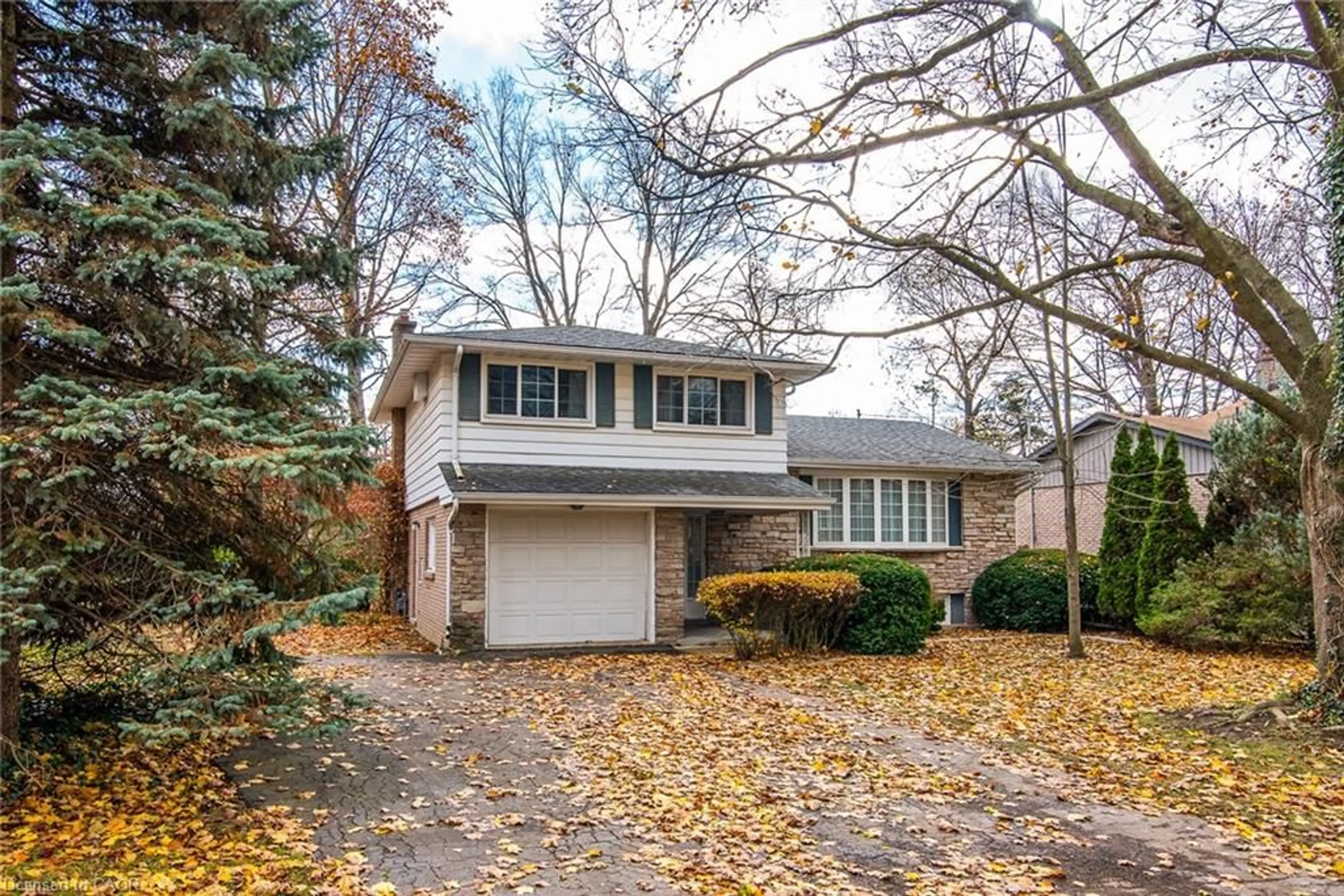 Home with brick exterior material, street for 155 Shuh Ave, Kitchener Ontario N2A 1H4