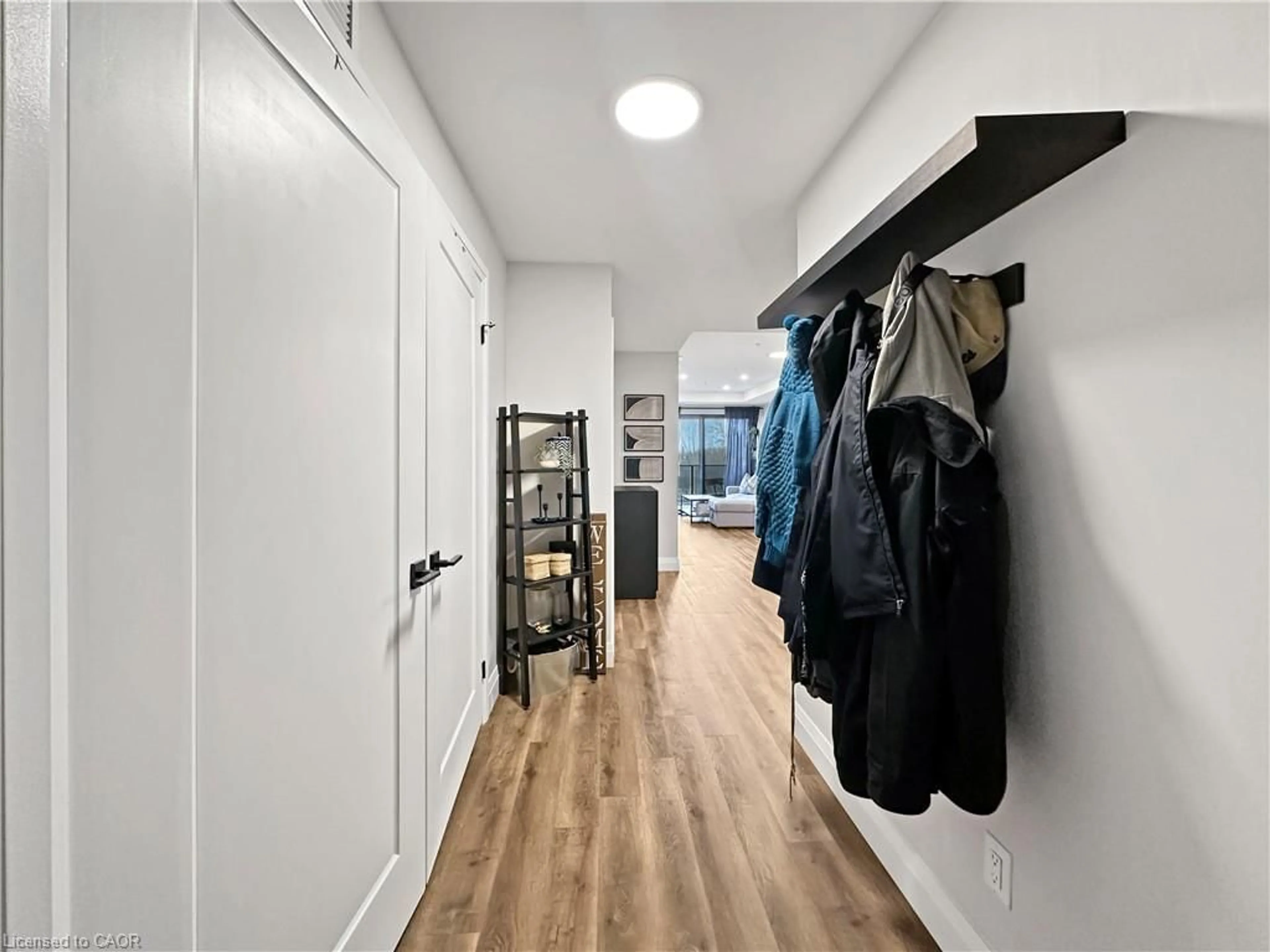 Indoor entryway for 64 Main St N #309, Hagersville Ontario N0A 1H0