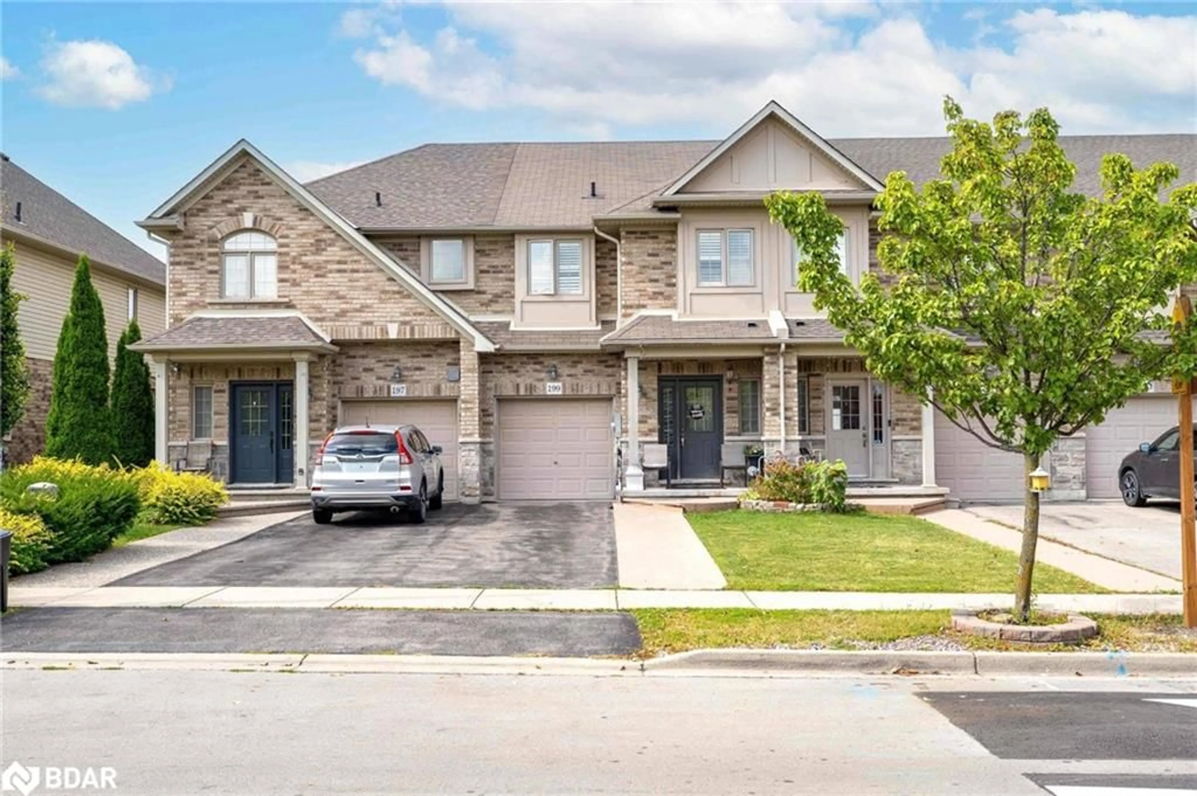 Home with brick exterior material, street for 199 Tanglewood Dr, Binbrook Ontario L0R 1C0