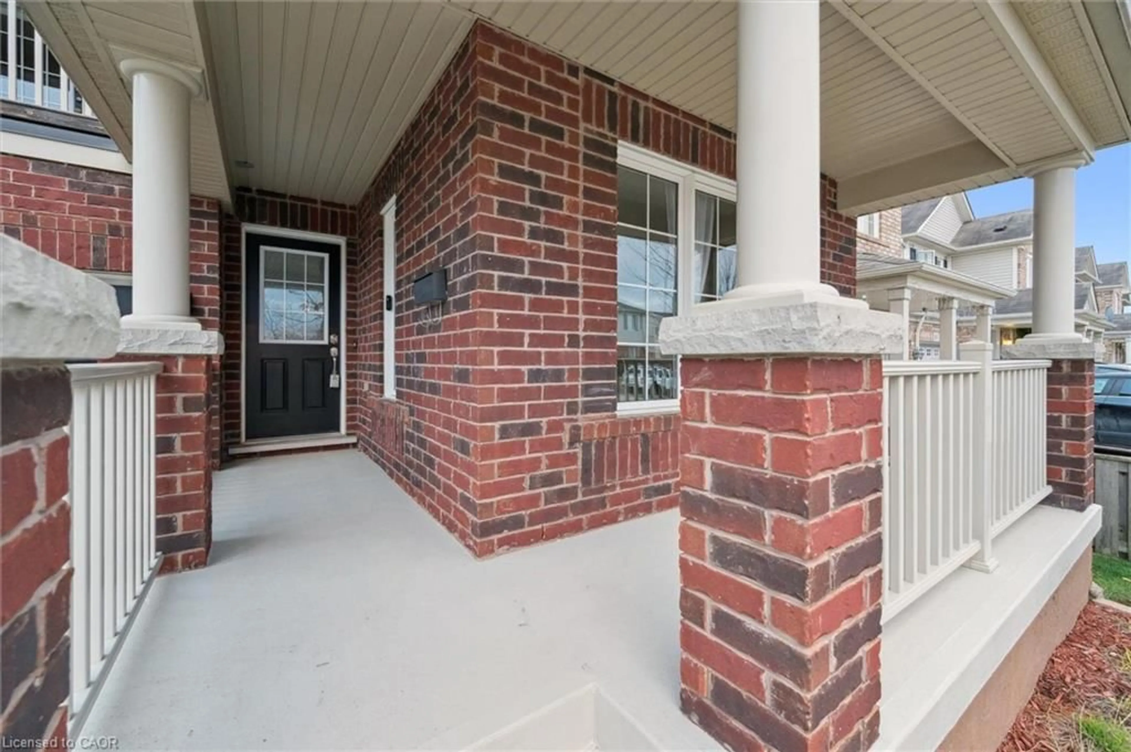 Home with brick exterior material, street for 86 Michigan Ave, Cambridge Ontario N3C 0C9
