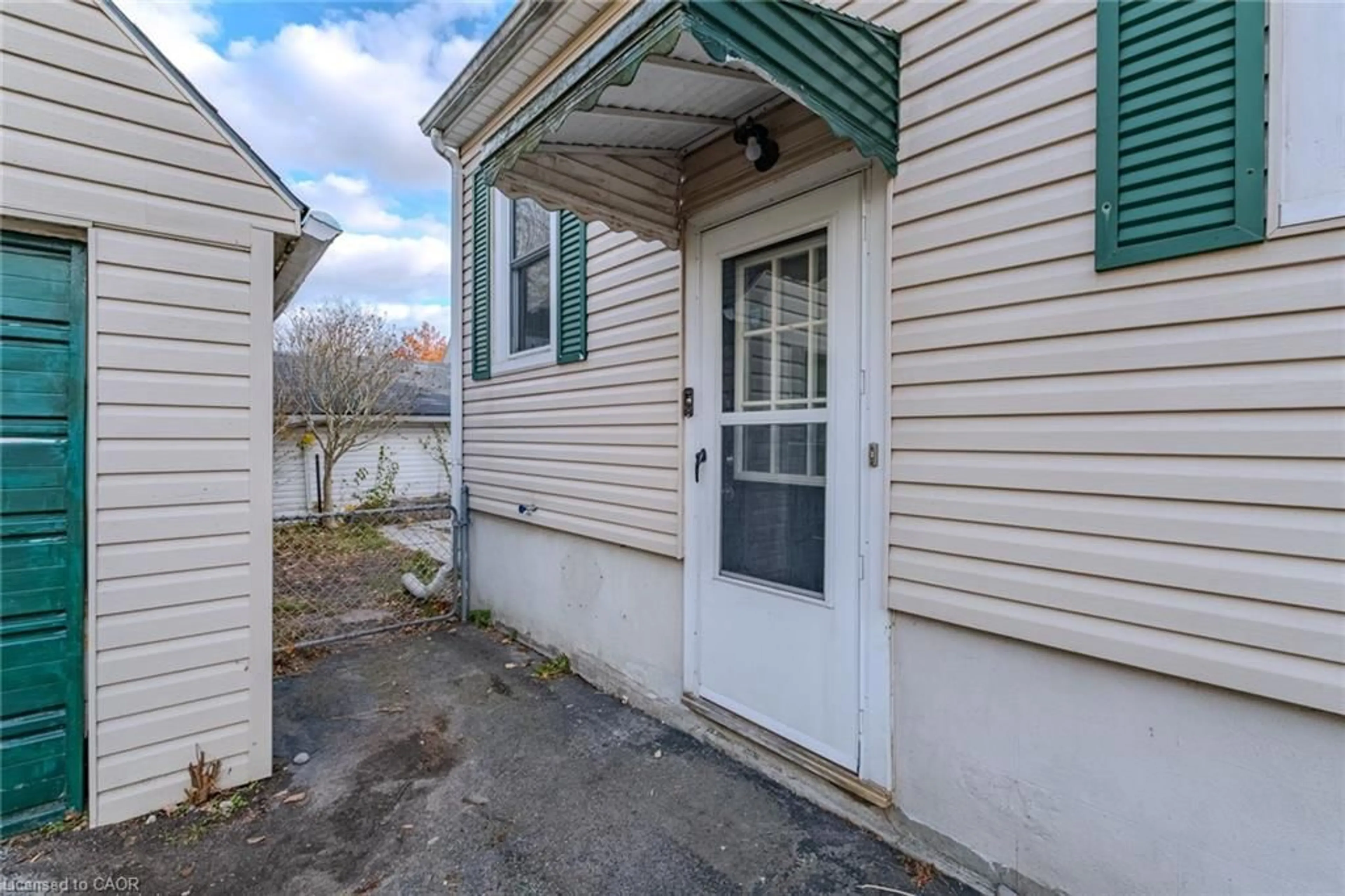 Unknown for 373 College Ave, Simcoe Ontario N3Y 4G8