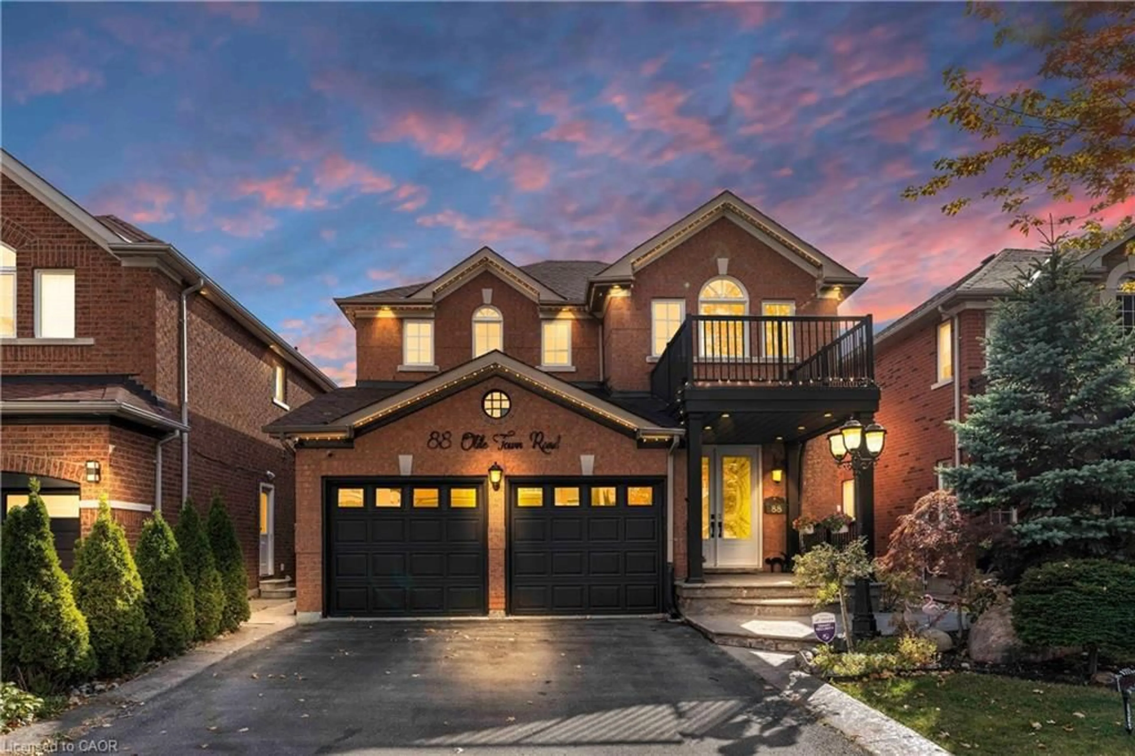 Home with brick exterior material, street for 88 Olde Town Rd, Brampton Ontario L6X 4X9
