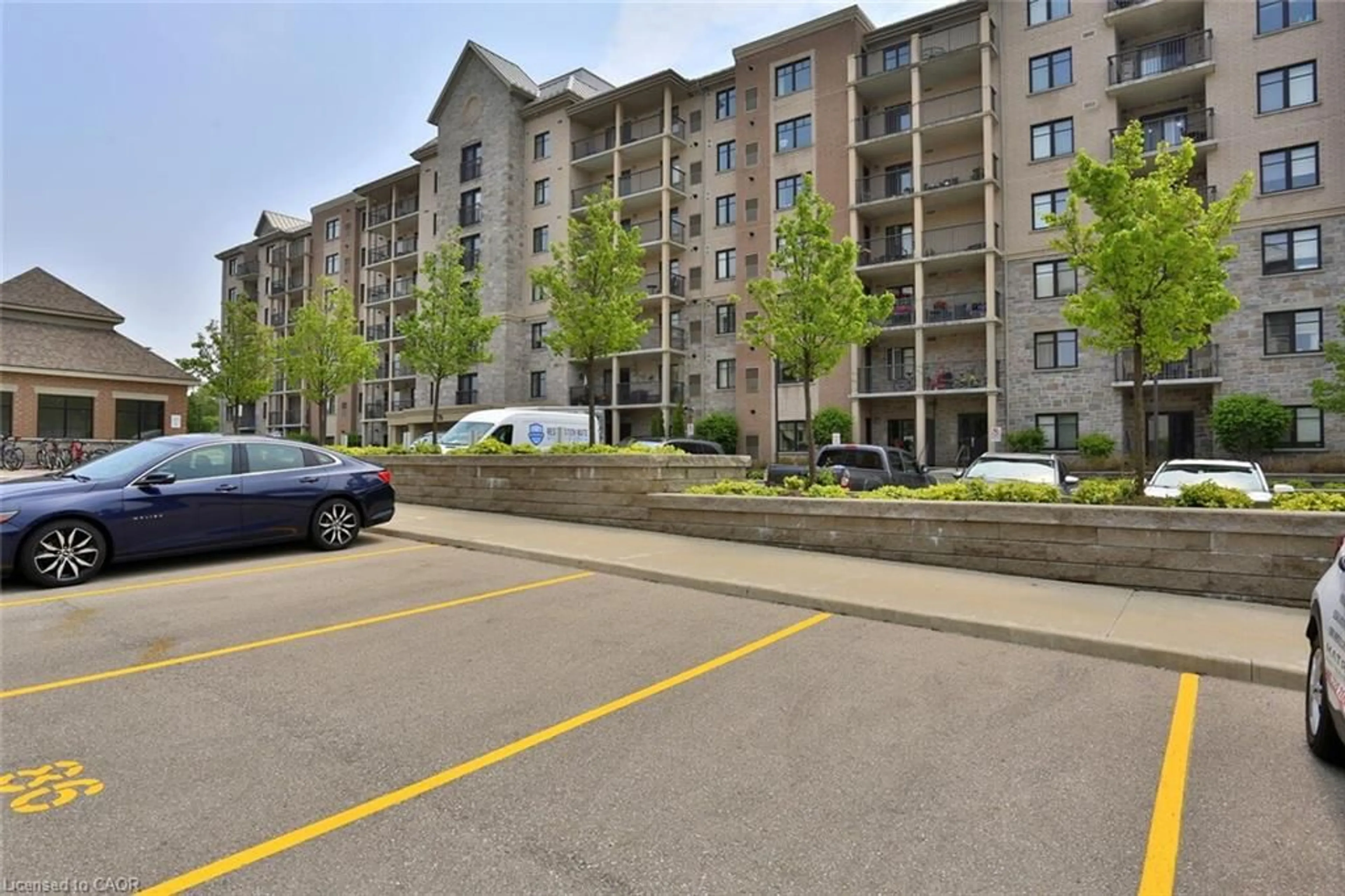 Patio, street for 776 Laurelwood Dr #705, Waterloo Ontario N2V 0A8