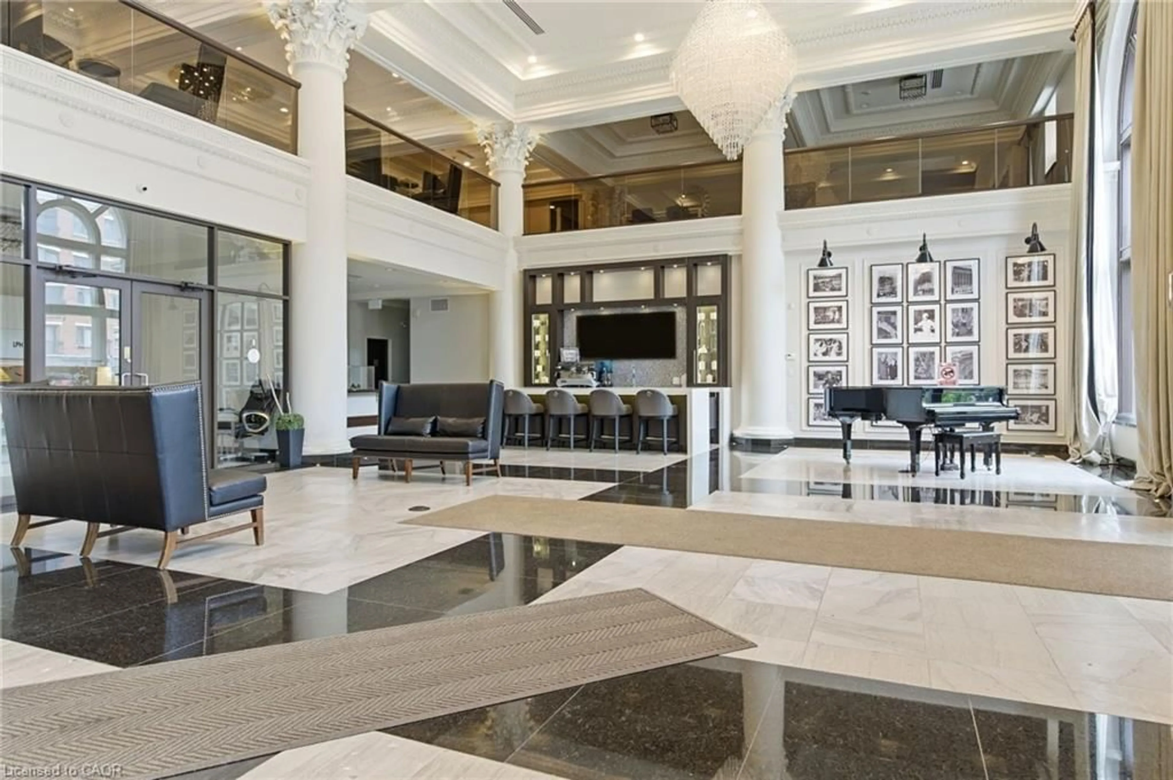 Lobby for 118 King St #916, Hamilton Ontario L8N 0A9