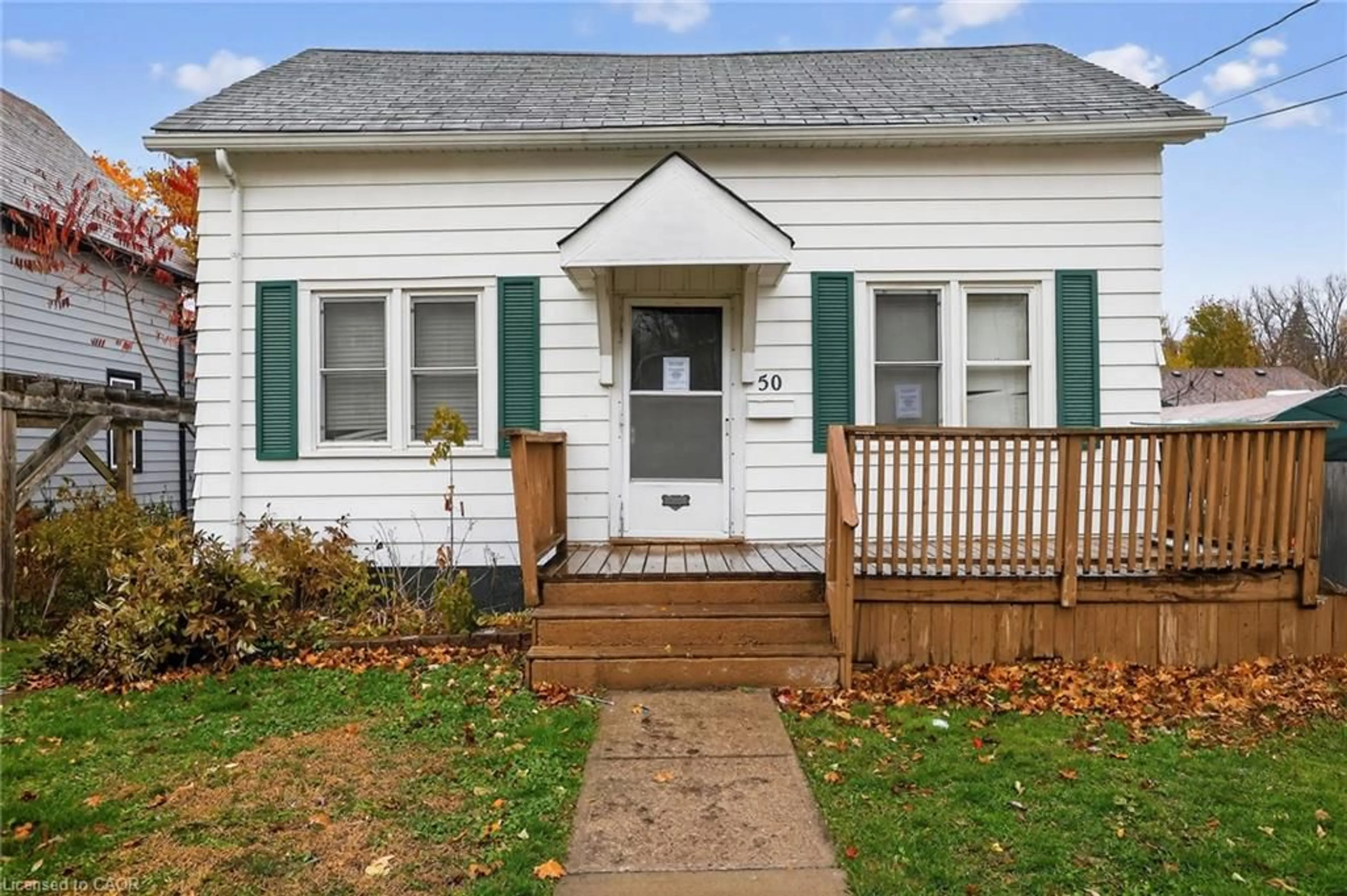 Home with vinyl exterior material, street for 50 Ridout St, Lindsay Ontario K9V 2B6