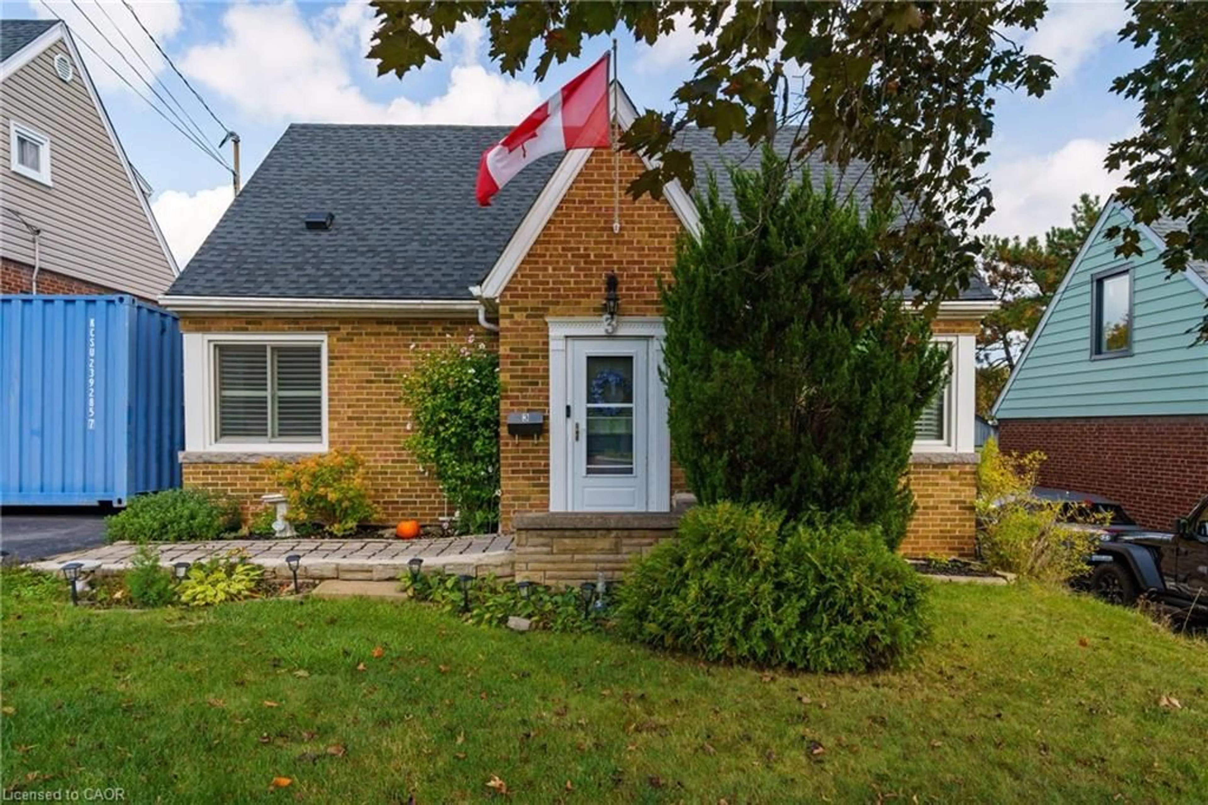 Home with brick exterior material, street for 3 Montrose Ave, Hamilton Ontario L8K 4X8