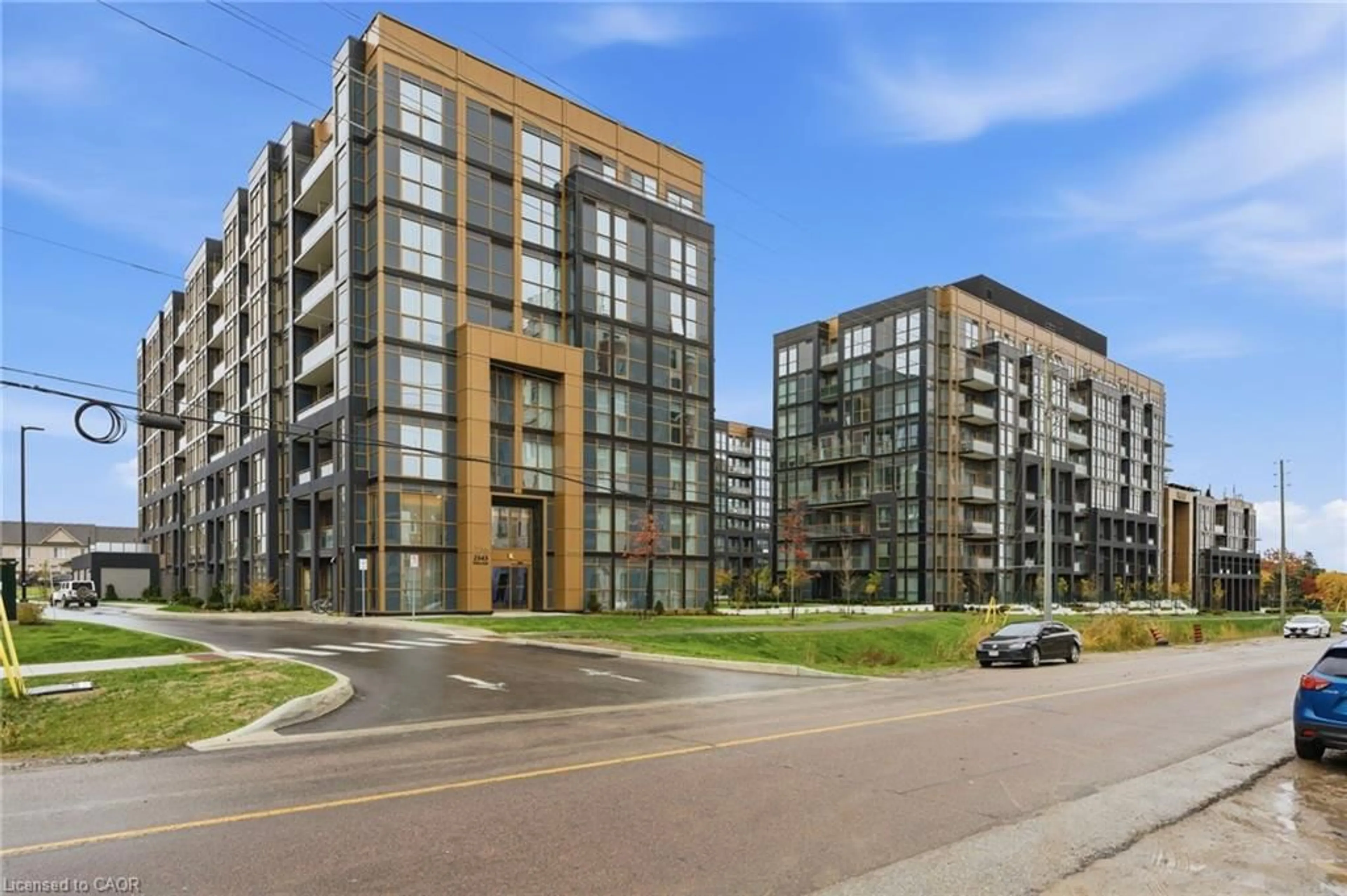 Unknown for 2343 Khalsa Gate #840, Oakville Ontario L6M 5R6