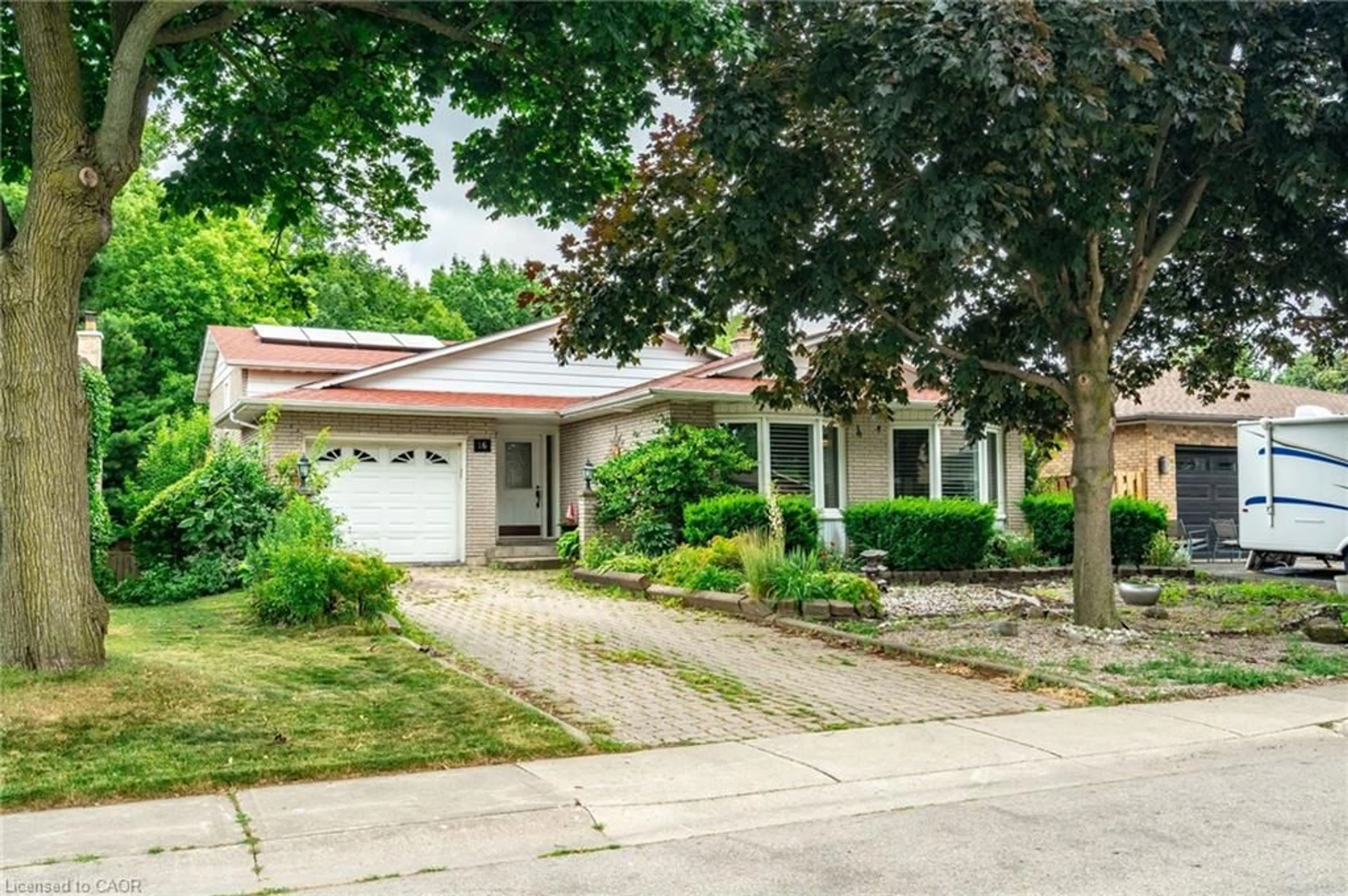 Unknown for 16 Flamingo Dr, Hamilton Ontario L9A 4X7