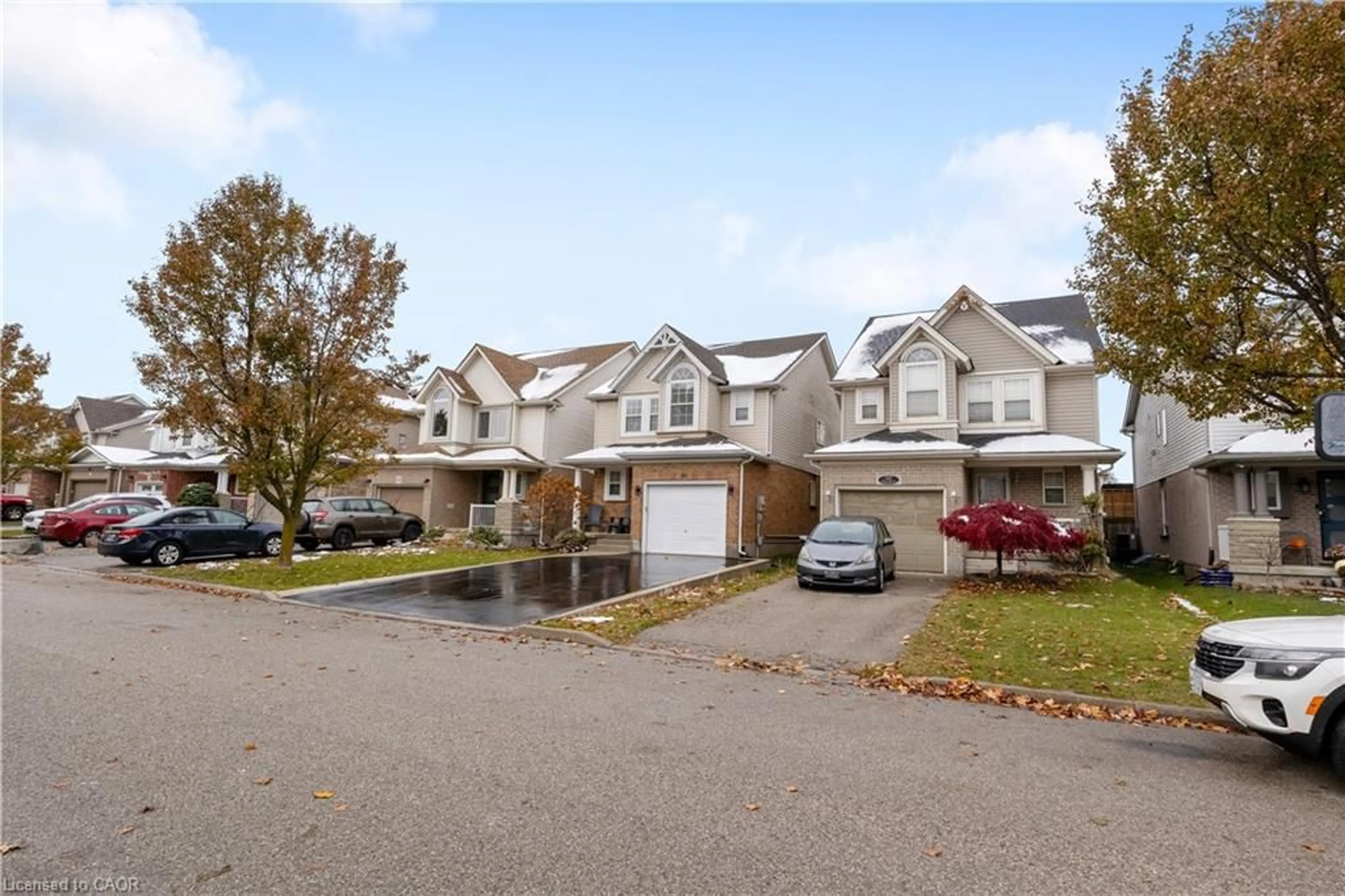 Unknown for 32 Maryann Price Lane, Cambridge Ontario N3C 4K6